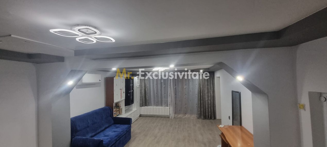 Casă P+M cu 1.558 mp teren, livadă și garaj — fotografia 2