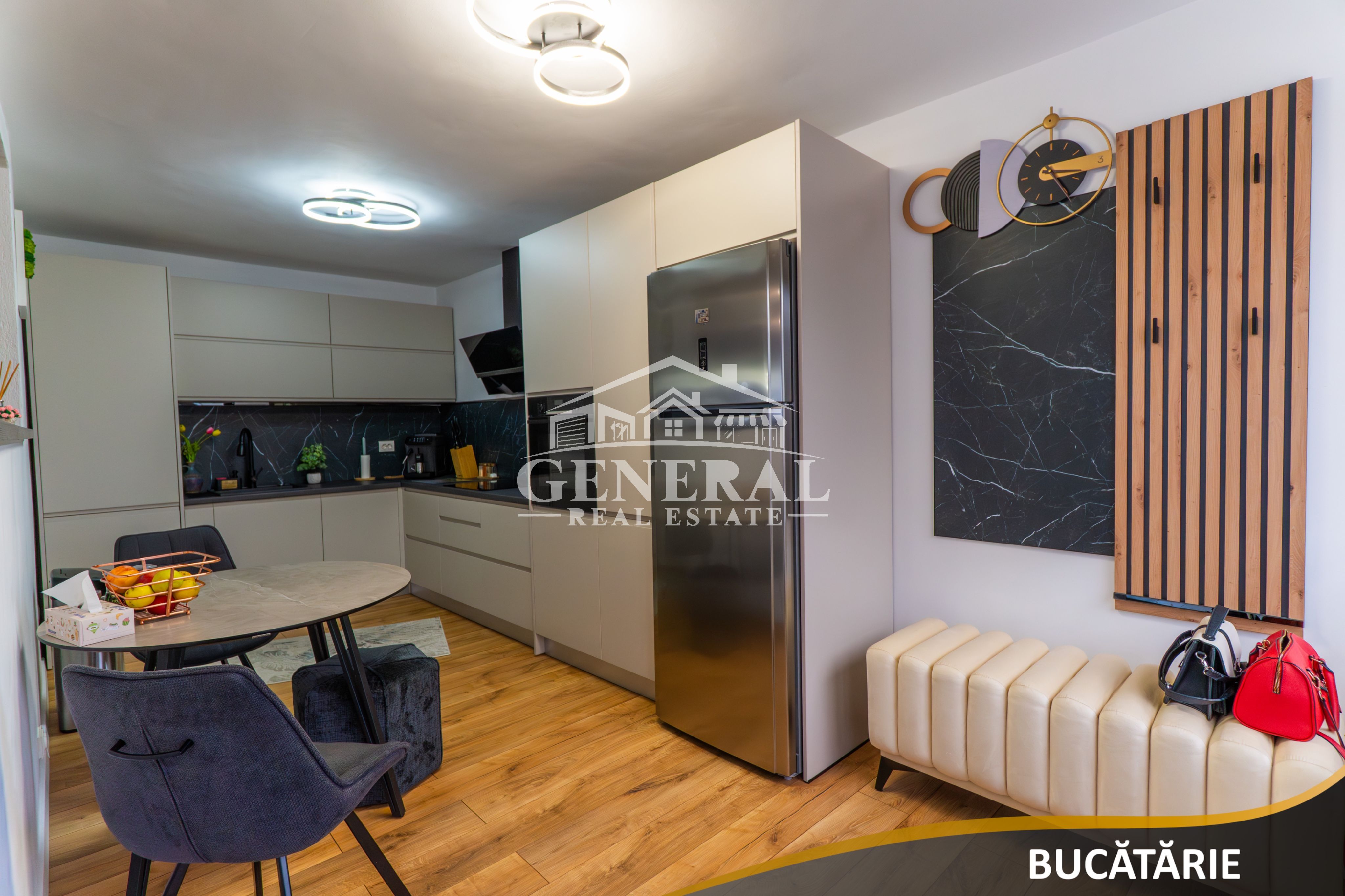 Casa de vanzare zona centrala in Baia Mare 200m2 casa si 420 teren — fotografia 4