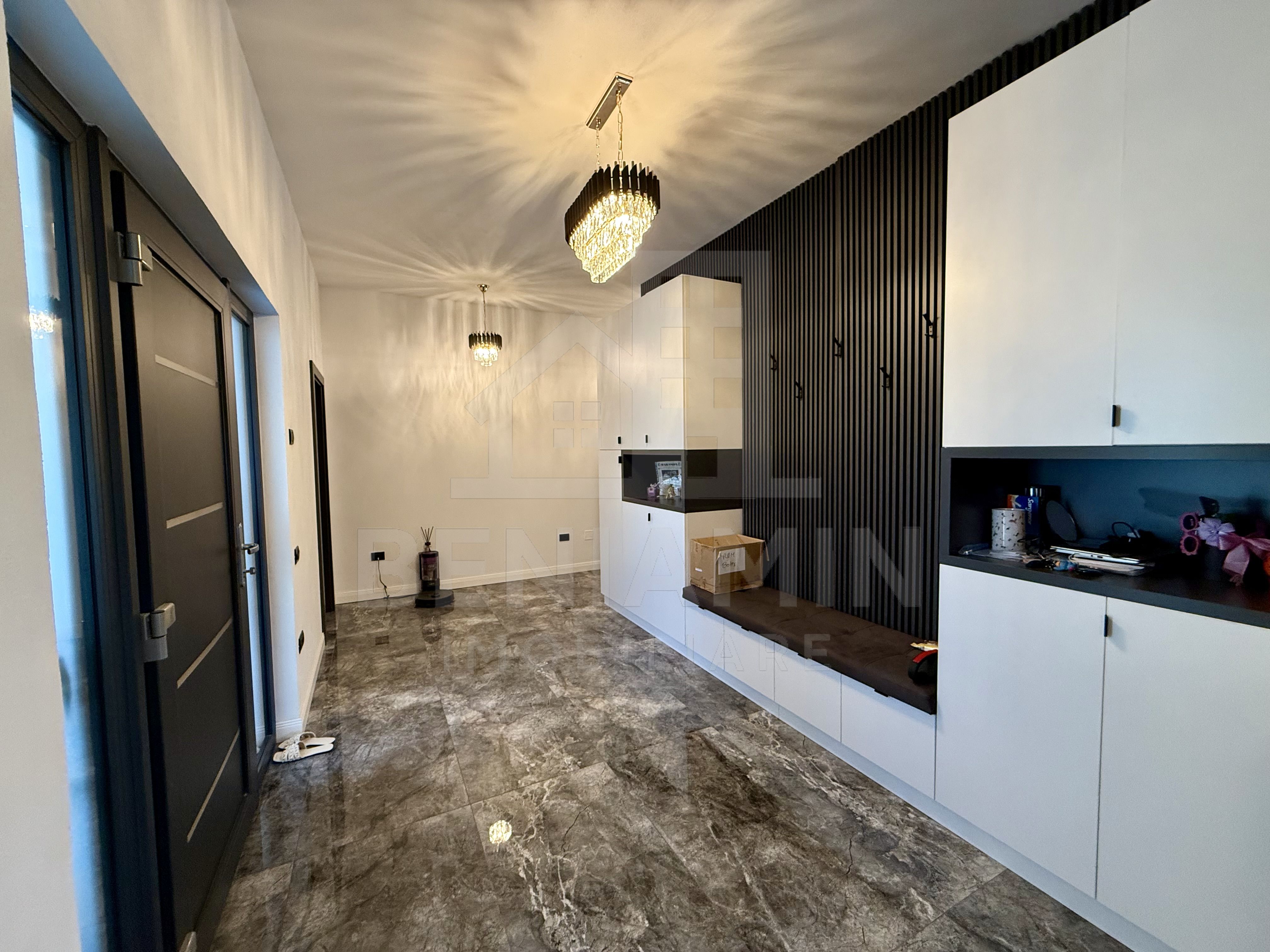 Casa parter lux - materiale premium - 214mp - 635mp teren - Metro — fotografia 4
