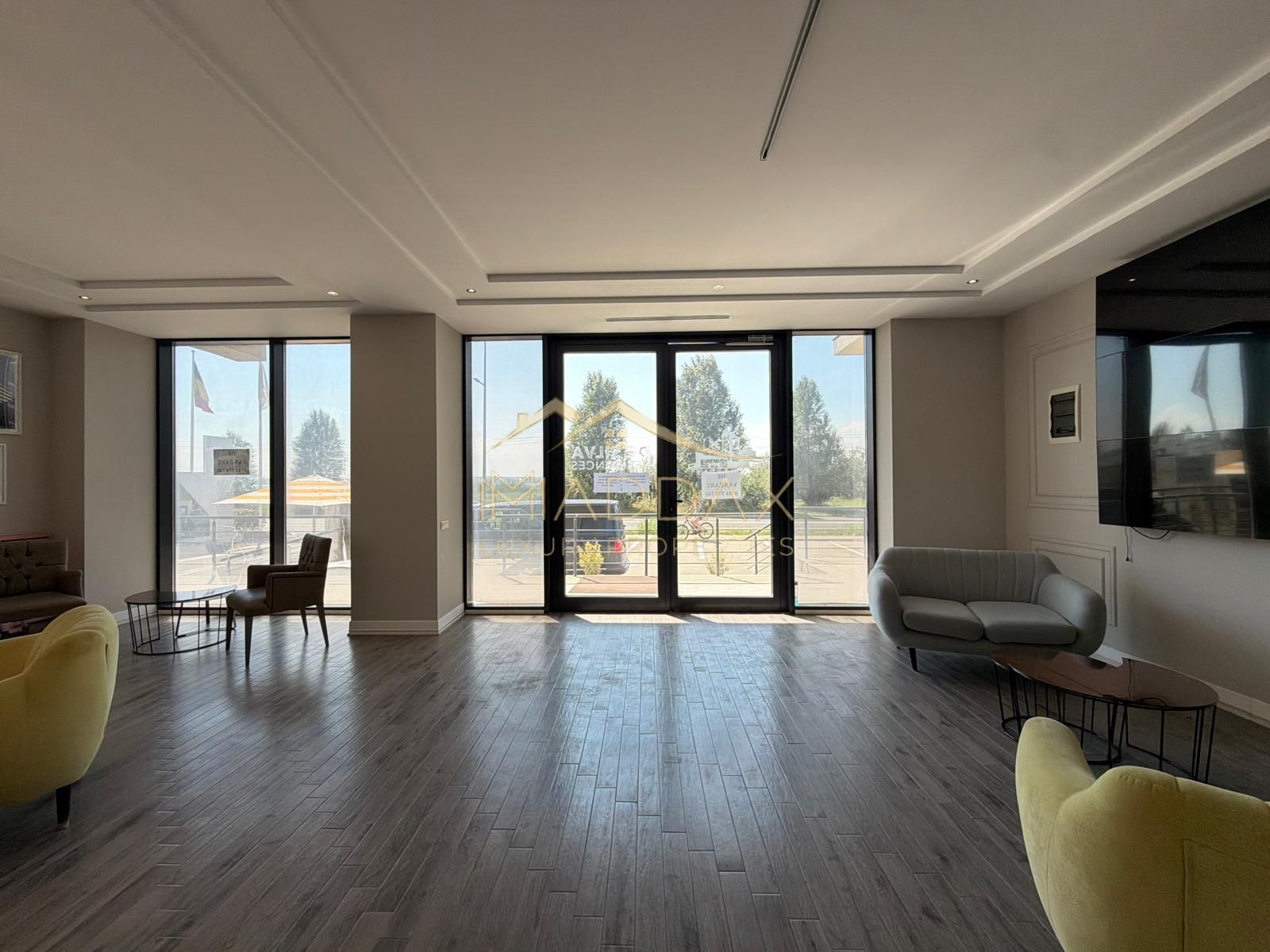 Spatiu comercial 192,39 mp I Mamaia Nord I Parter I Vitrina stradala — fotografia 8