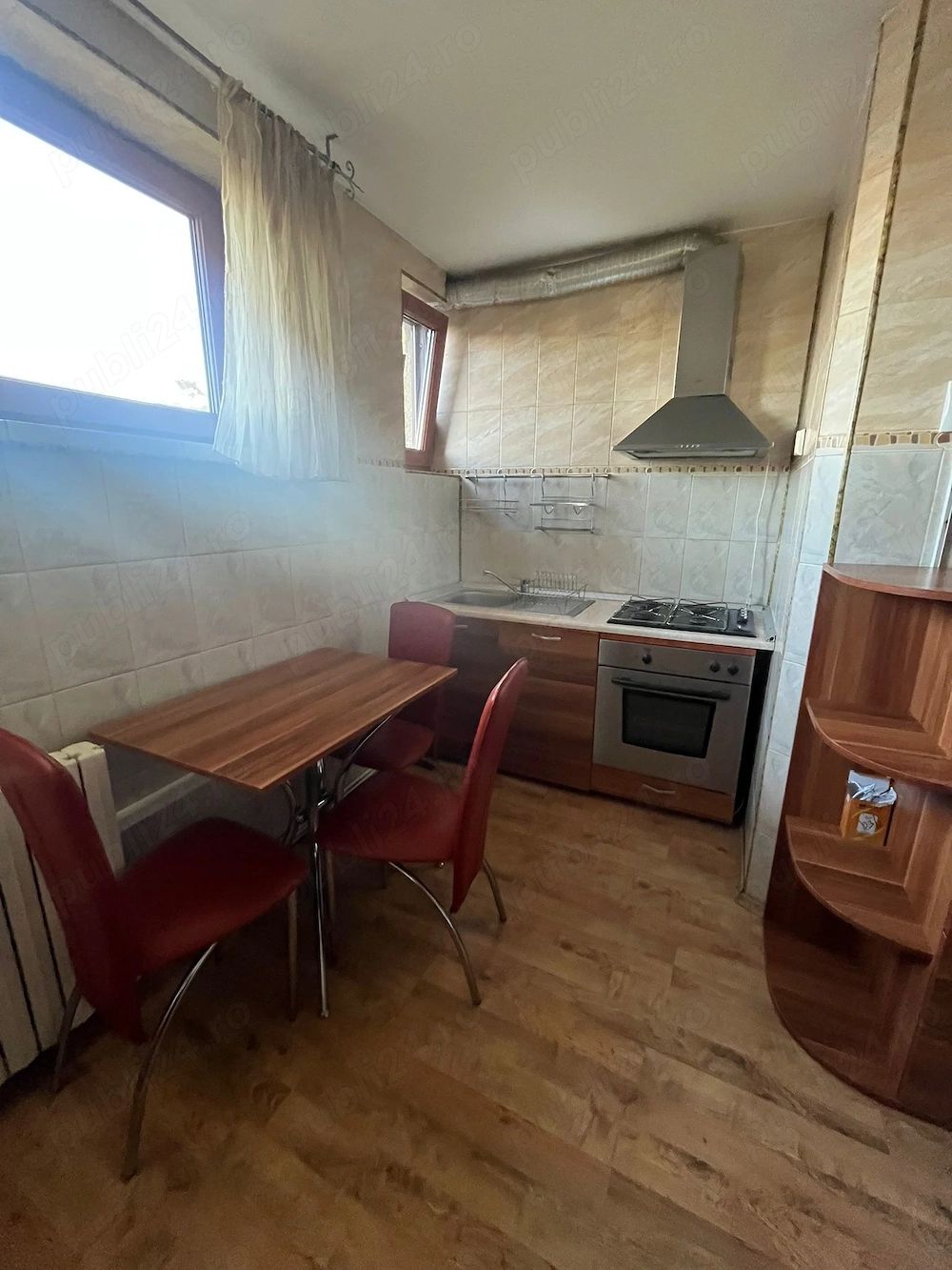 Apartament cu 2 camere in Rovine — fotografia 4