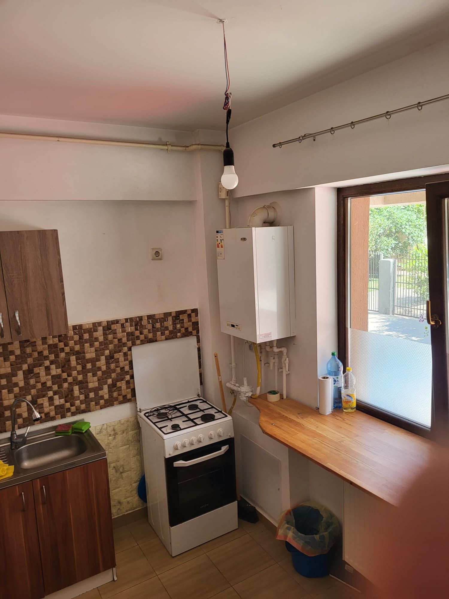 Inchiriez garsoniera mare Popesti, langa Manastierea Sfintilor Romani — fotografia 7