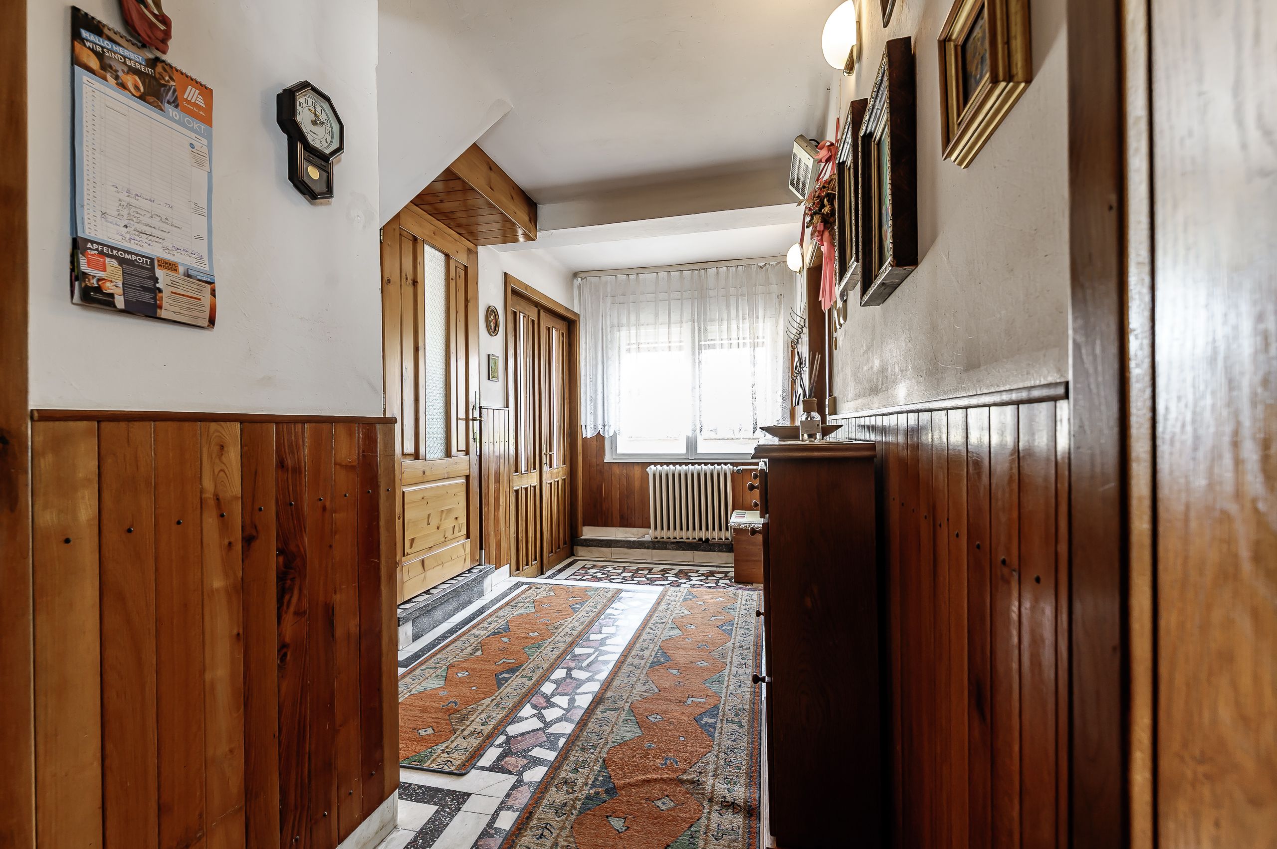 Casă din cărămidă cu 8 camere – zonă liniștită, LIPOVA — fotografia 6