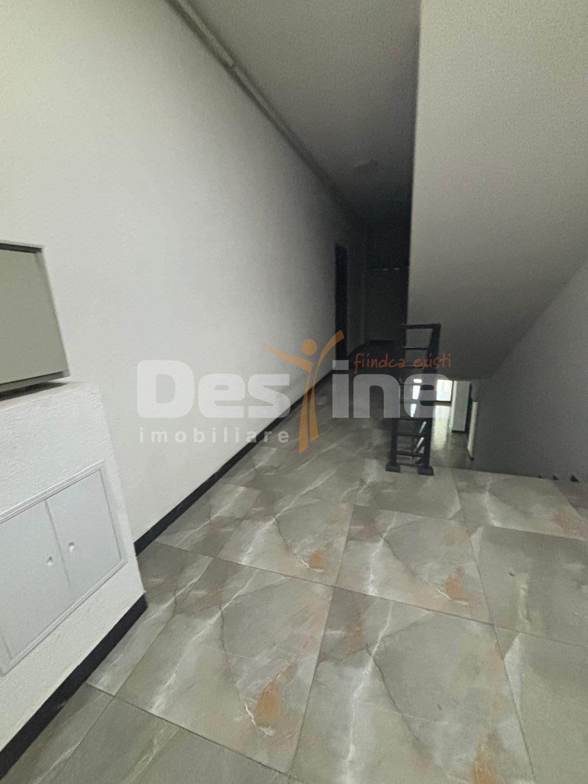 APARTAMENT 2 CAMERE SEMIDECOMANDAT
