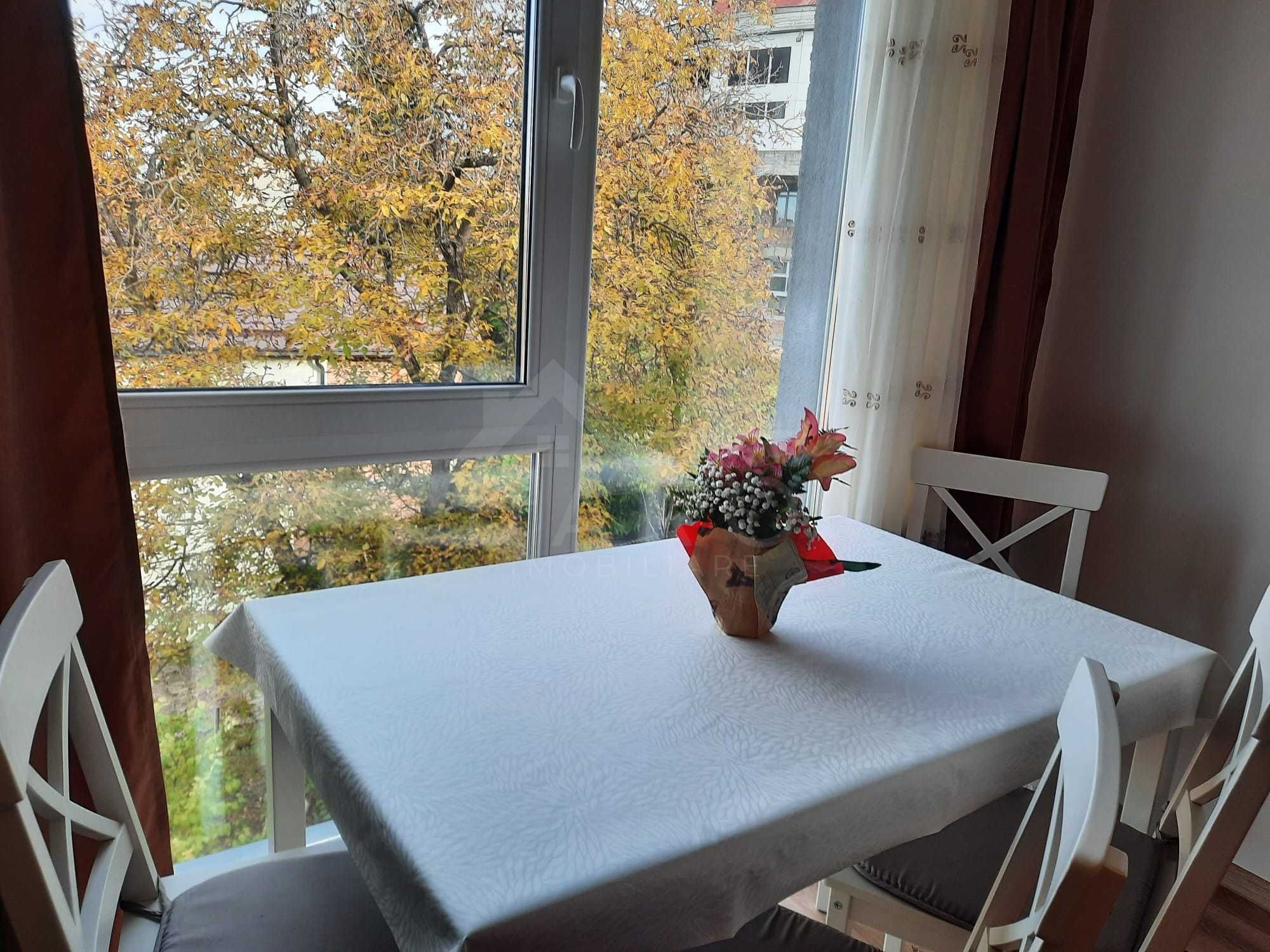 APARTAMENT DE LUX cu 2 camere, GARAJ subteran – ULTRA CENTRAL, bloc nou, Targu Mures