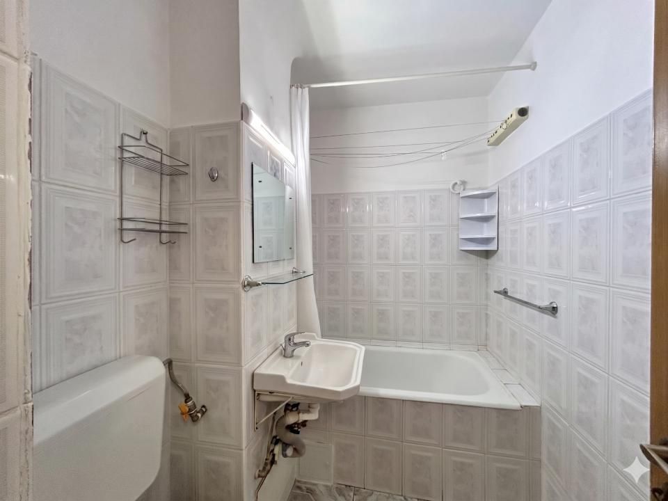 Apartament 2 camere, semidecomandat, Vest, Ploiesti — fotografia 10