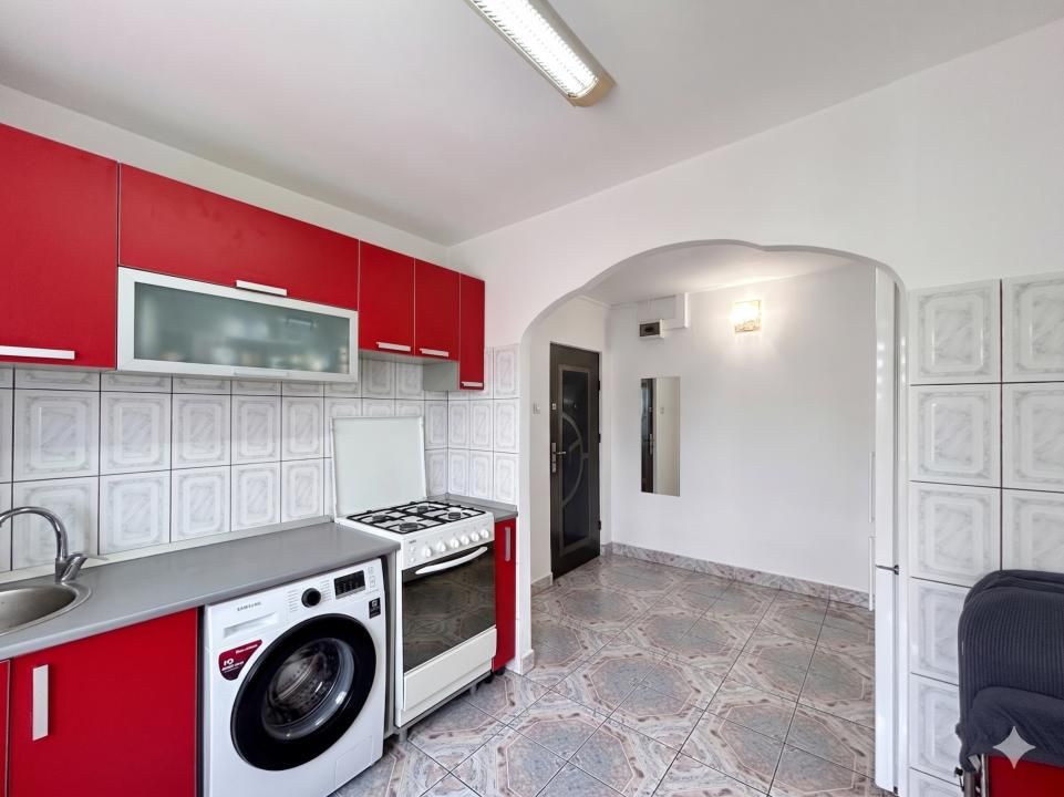 Apartament 2 camere, semidecomandat, Vest, Ploiesti — fotografia 3