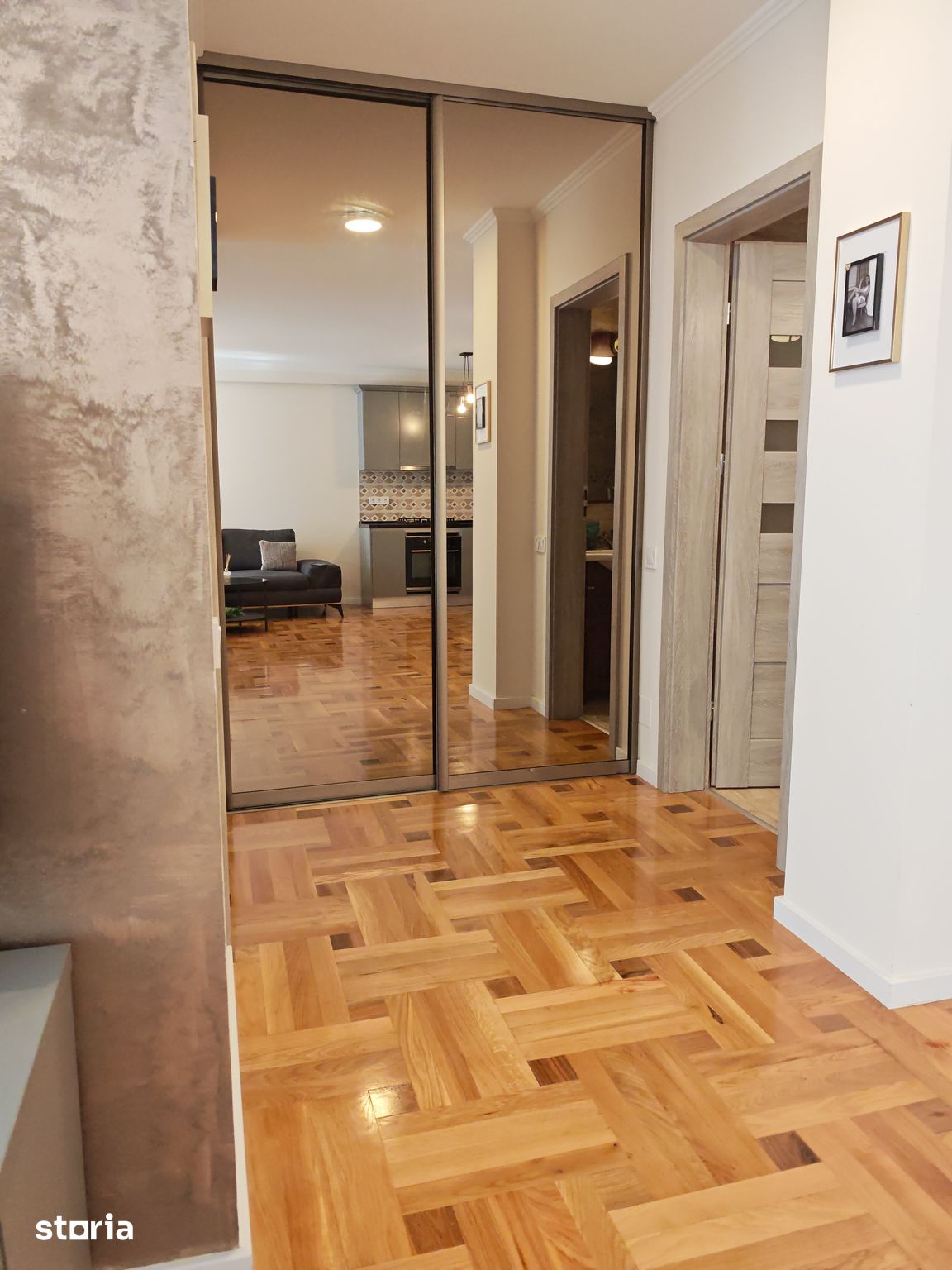 Apartament cu balcon 59mp, lift și garaj în Buna Ziua — fotografia 10