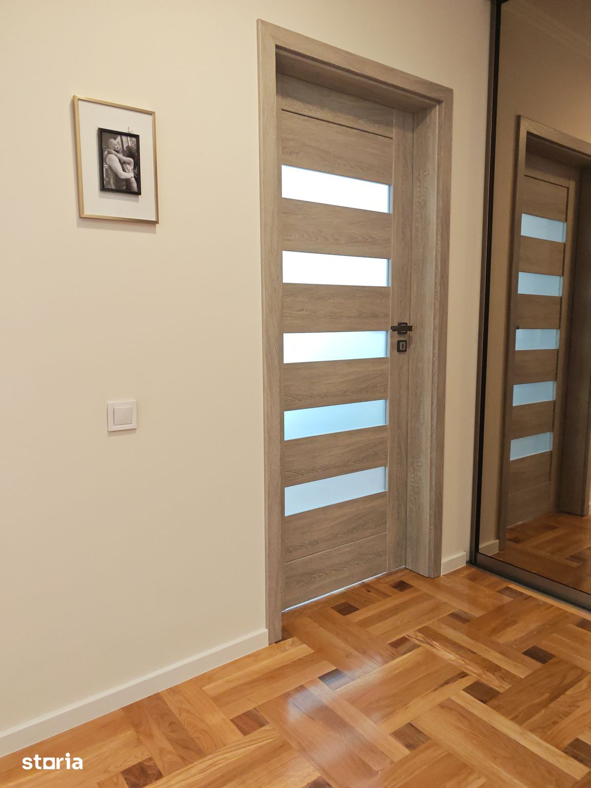 Apartament cu balcon 59mp, lift și garaj în Buna Ziua — fotografia 13