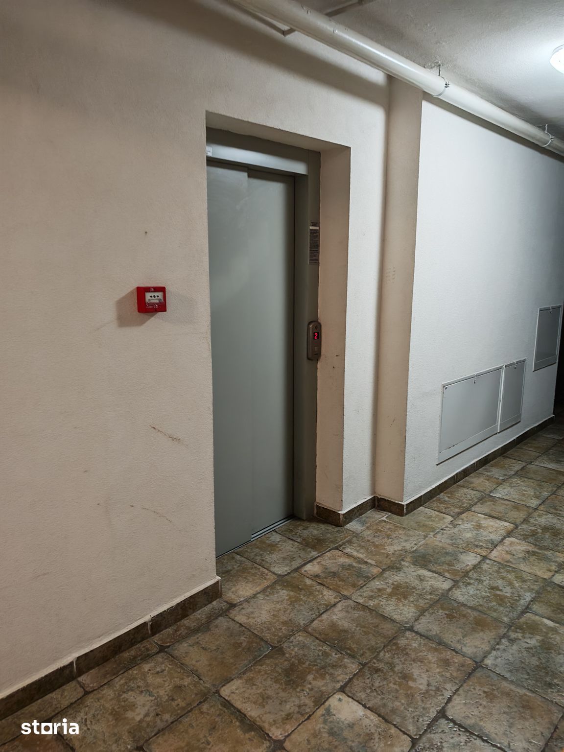 Apartament cu balcon 59mp, lift și garaj în Buna Ziua — fotografia 18