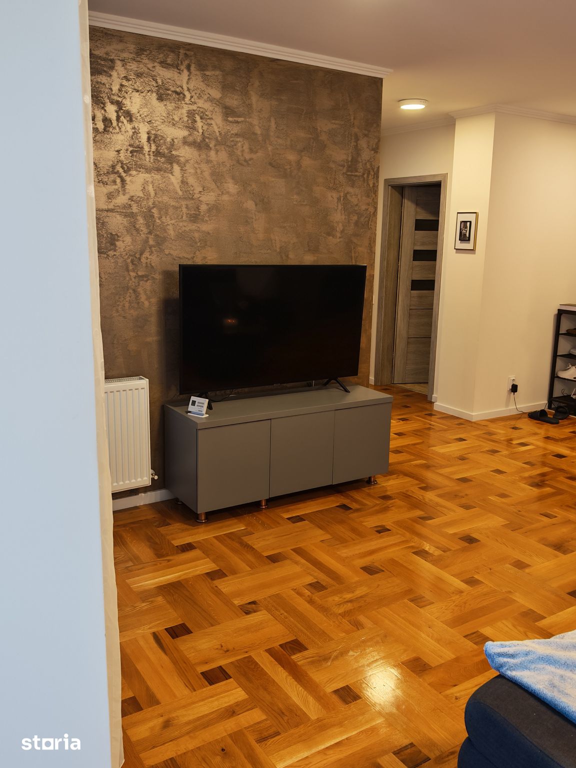 Apartament cu balcon 59mp, lift și garaj în Buna Ziua — fotografia 5