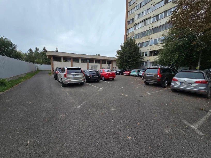 Hală strada Libertătii,274 mp utili — fotografia 5