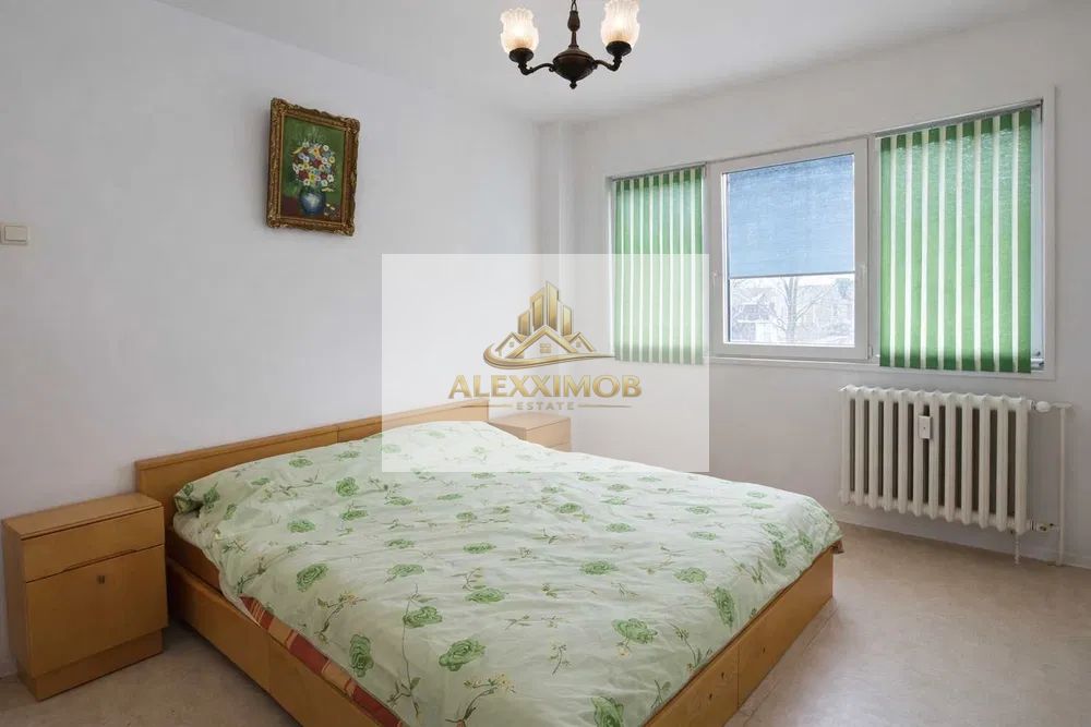 Apartament de Vanzare - zona Obregia- Piata SUDULUI -64 MP - 3 CAMERE — fotografia 4