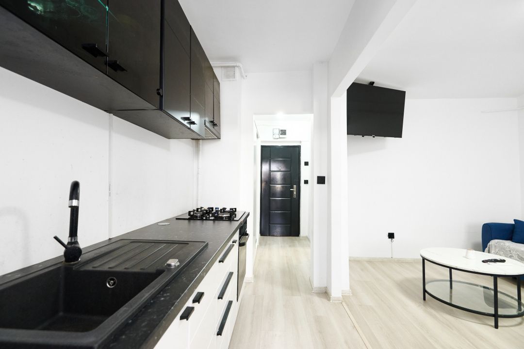 Garsonieră renovată, mobilată și utilată | Găvana 3, Pitești — fotografia 6