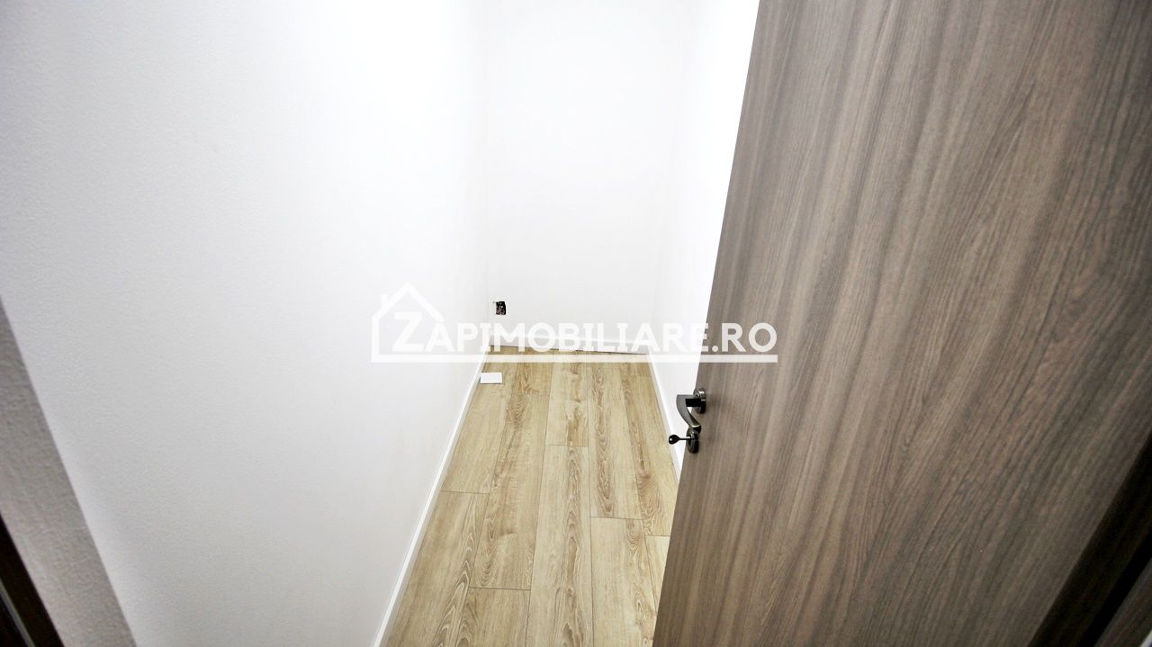 Apartament 3 camere,2 terase,2 băi,95mp,zona Centrală — fotografia 9