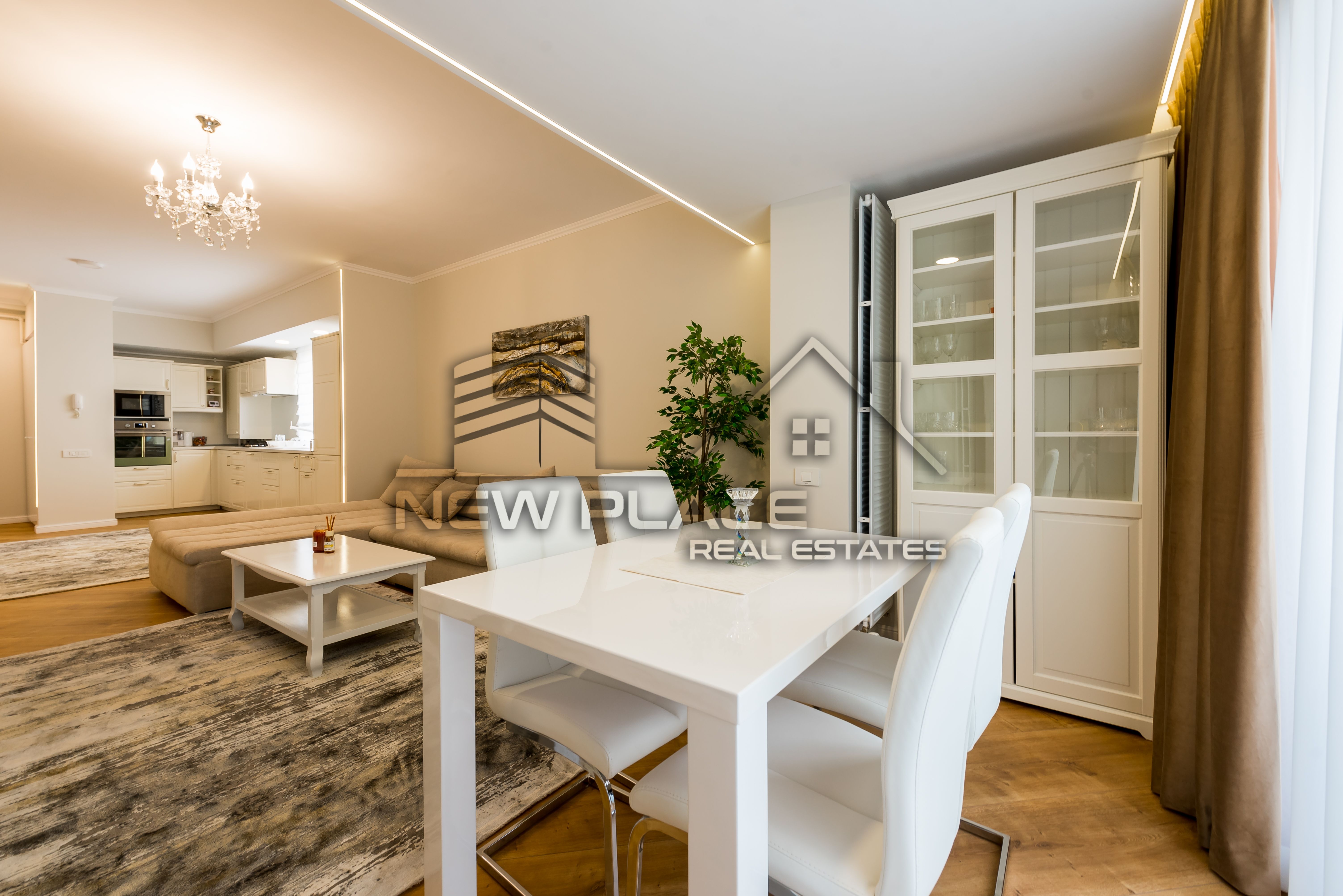 4City North | Apartament exclusivist | Vedere curtea interioara | LUX — fotografia 6