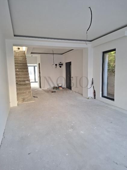 Vilă Modernă în Corbeanca – Ostratu | Rezidență Privată — fotografia 7