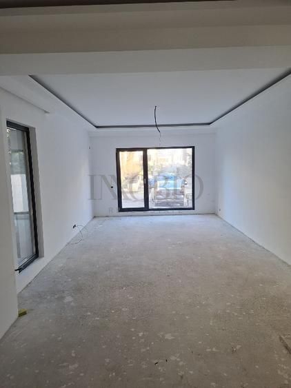Vilă Modernă în Corbeanca – Ostratu | Rezidență Privată — fotografia 8