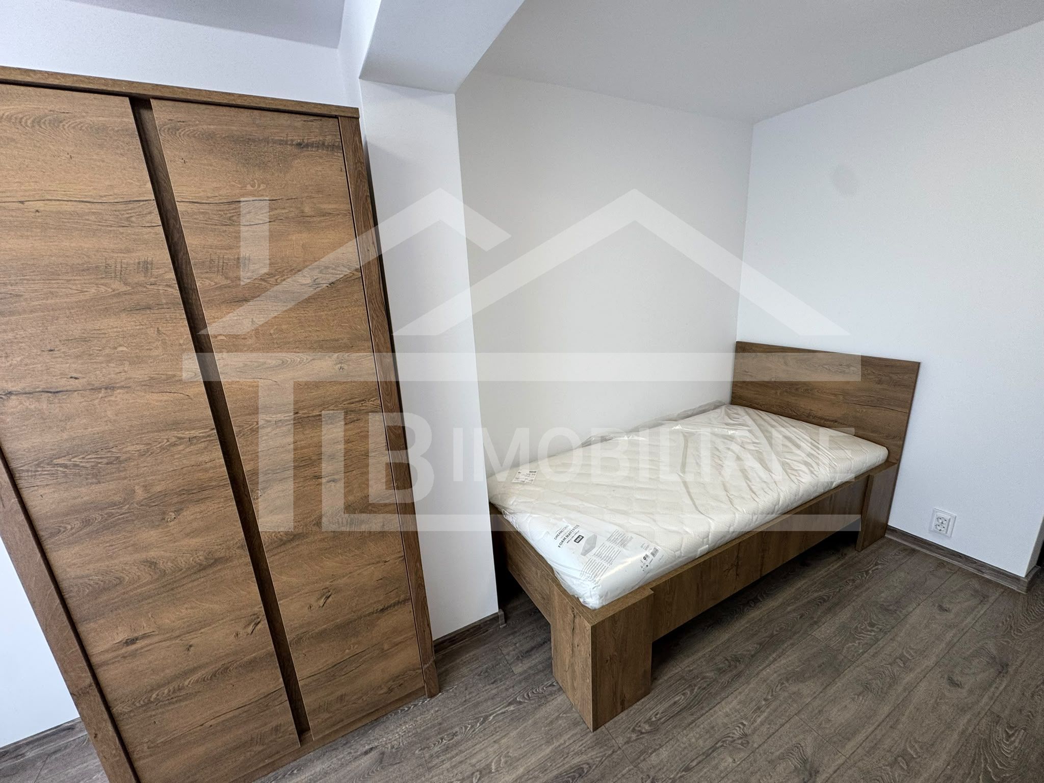 Apartament cu o camera, 30mp, Zona UMFST — fotografia 2