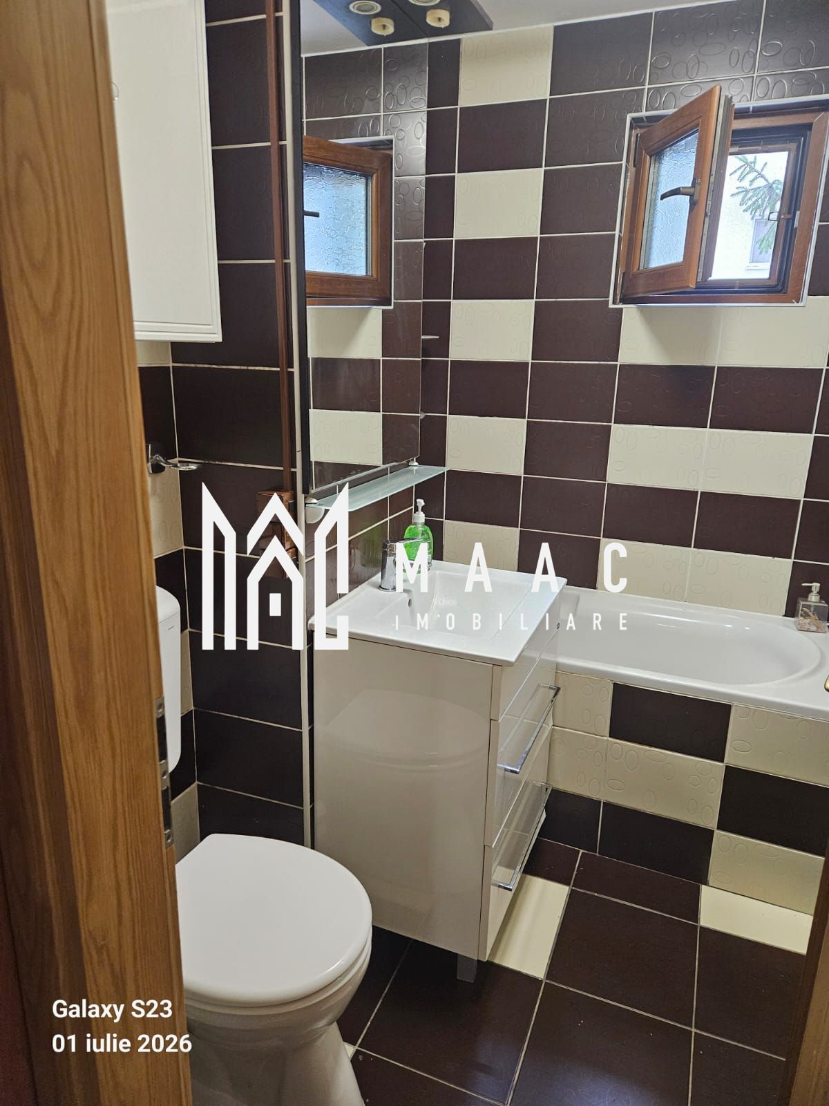 Apartament 3 camere Sibiu | Vasile Aaron | 70 mp, etaj 1, lift — fotografia 8