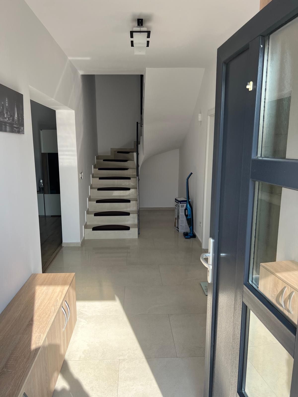 Duplex de închiriat în Dumbrăvița – 4 camere, 130 mp, teren 360 mp — fotografia 7