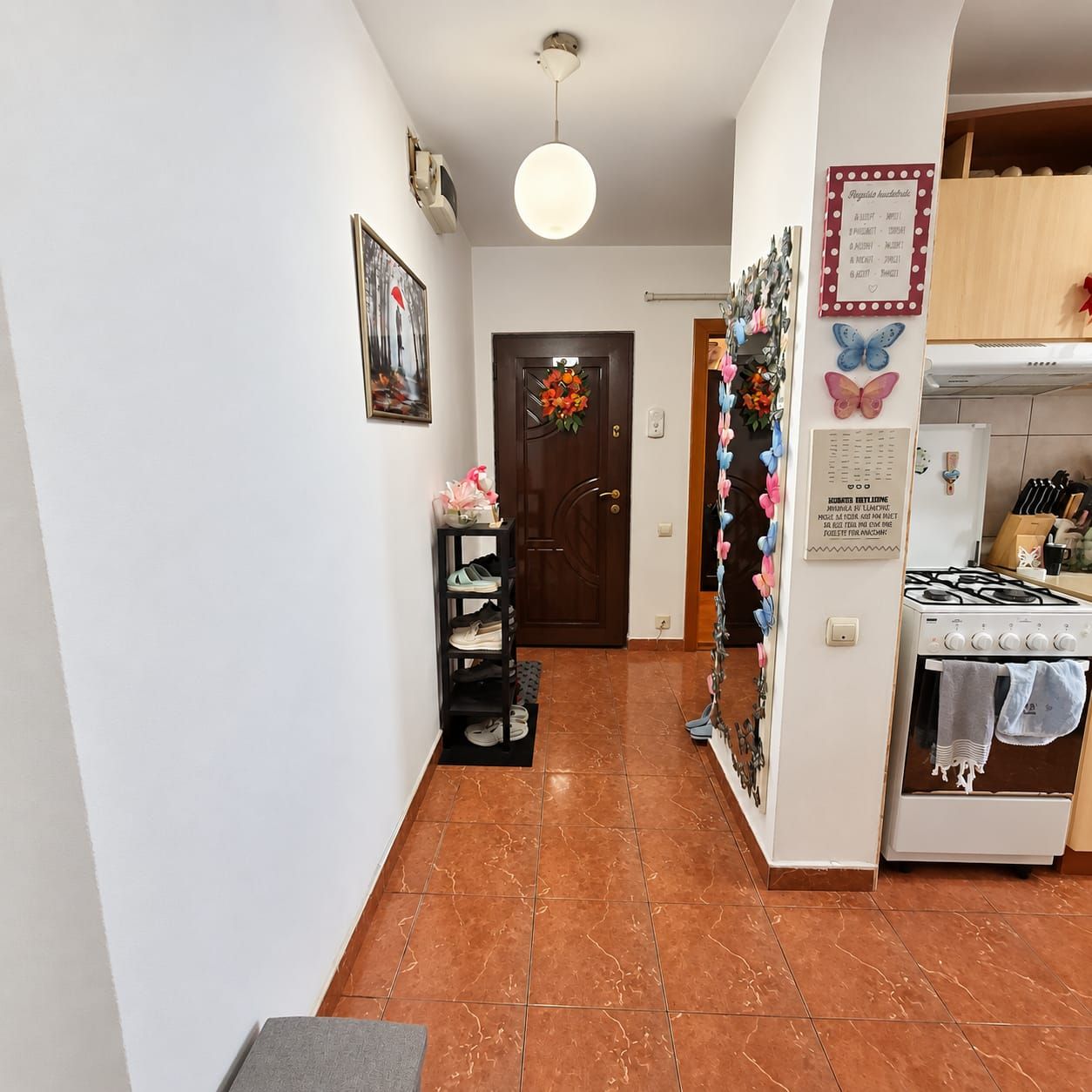 Apartament 2 camere decomandat, strada Grigore Ureche, Brașov — fotografia 3