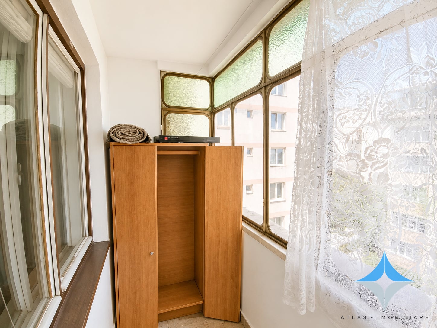 Apartament 2 camere decomandat de vânzare în George Enescu – etaj 3, bloc cu lif — fotografia 8