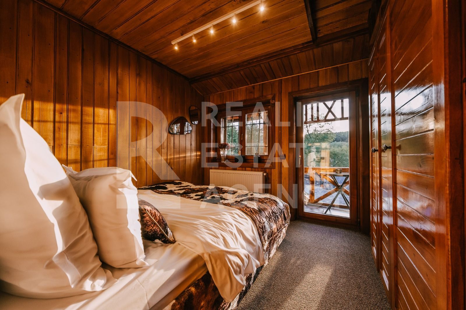 Boutique Luxury Retreat + Restaurant, Prahova — fotografia 8