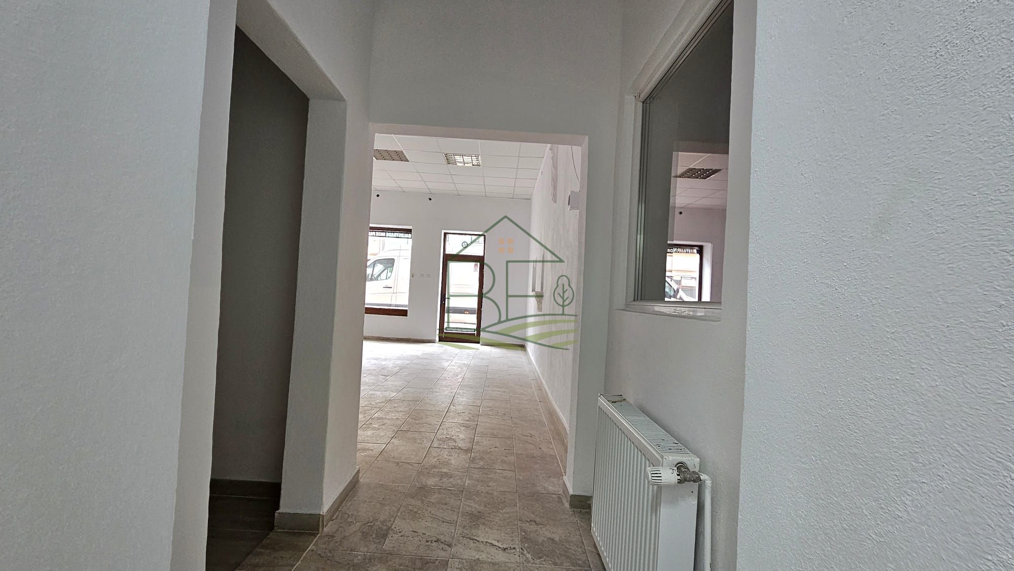 Spațiu comercial de închiriat pe Strada 9 Mai – Centrul Istoric Sibiu — fotografia 5