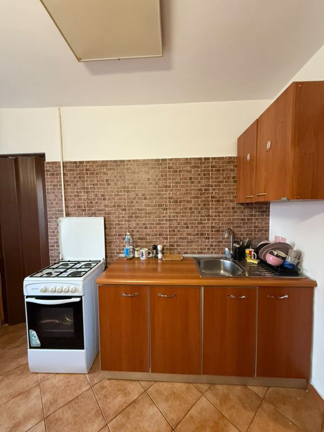 Garsonieră de închiriat în Sector 3 — fotografia 3