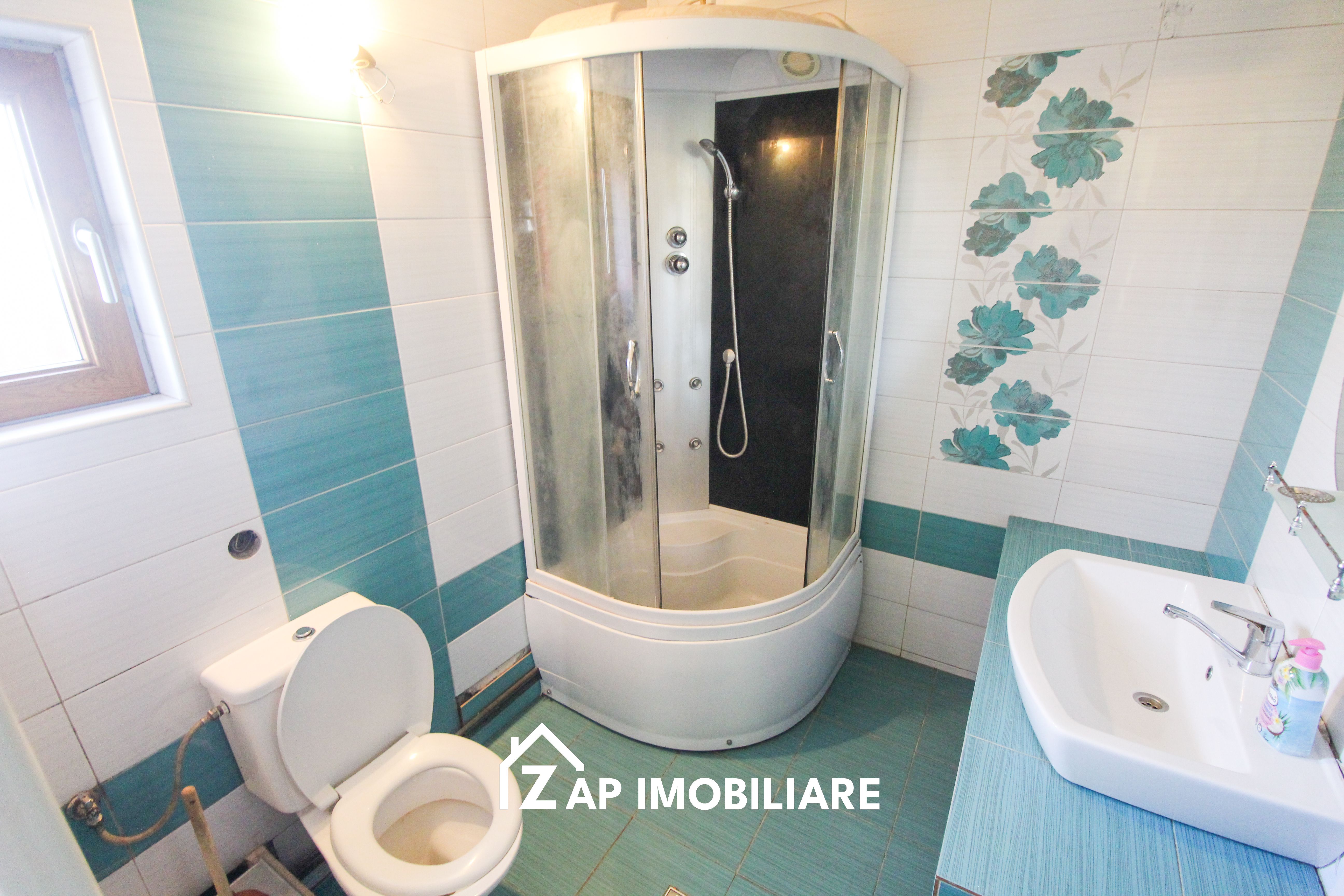 Cazare muncitori - Casa capacitate 8 - 14 persoane — fotografia 8