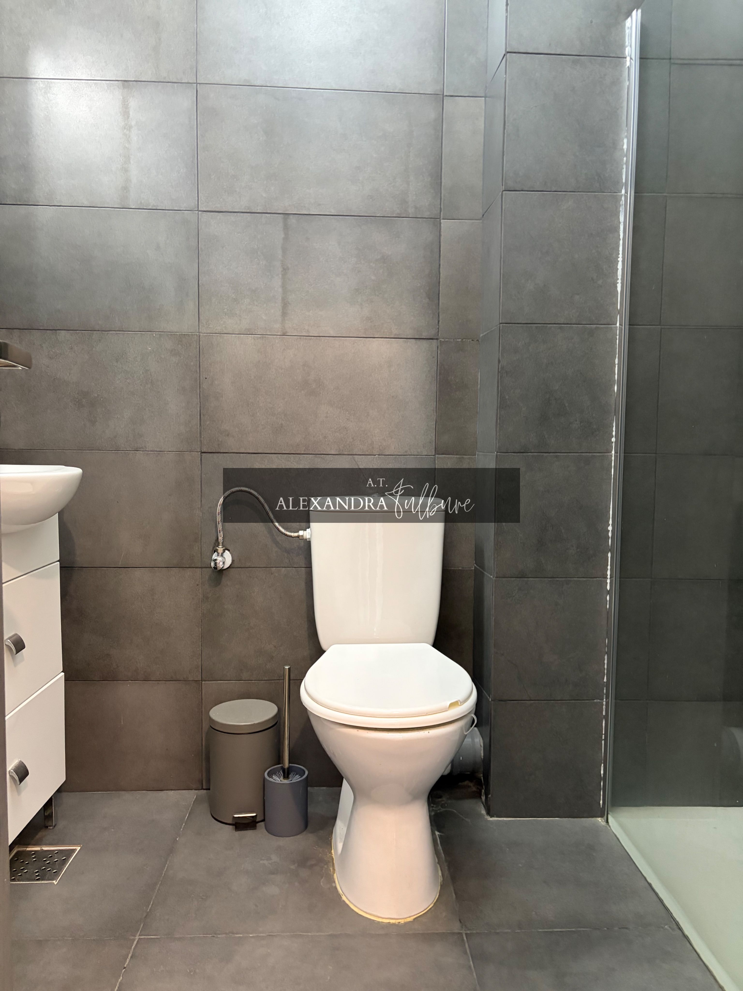 Apartament la cheie | 3 camere | 2 băi | terasa | parcare | Lombului — fotografia 5
