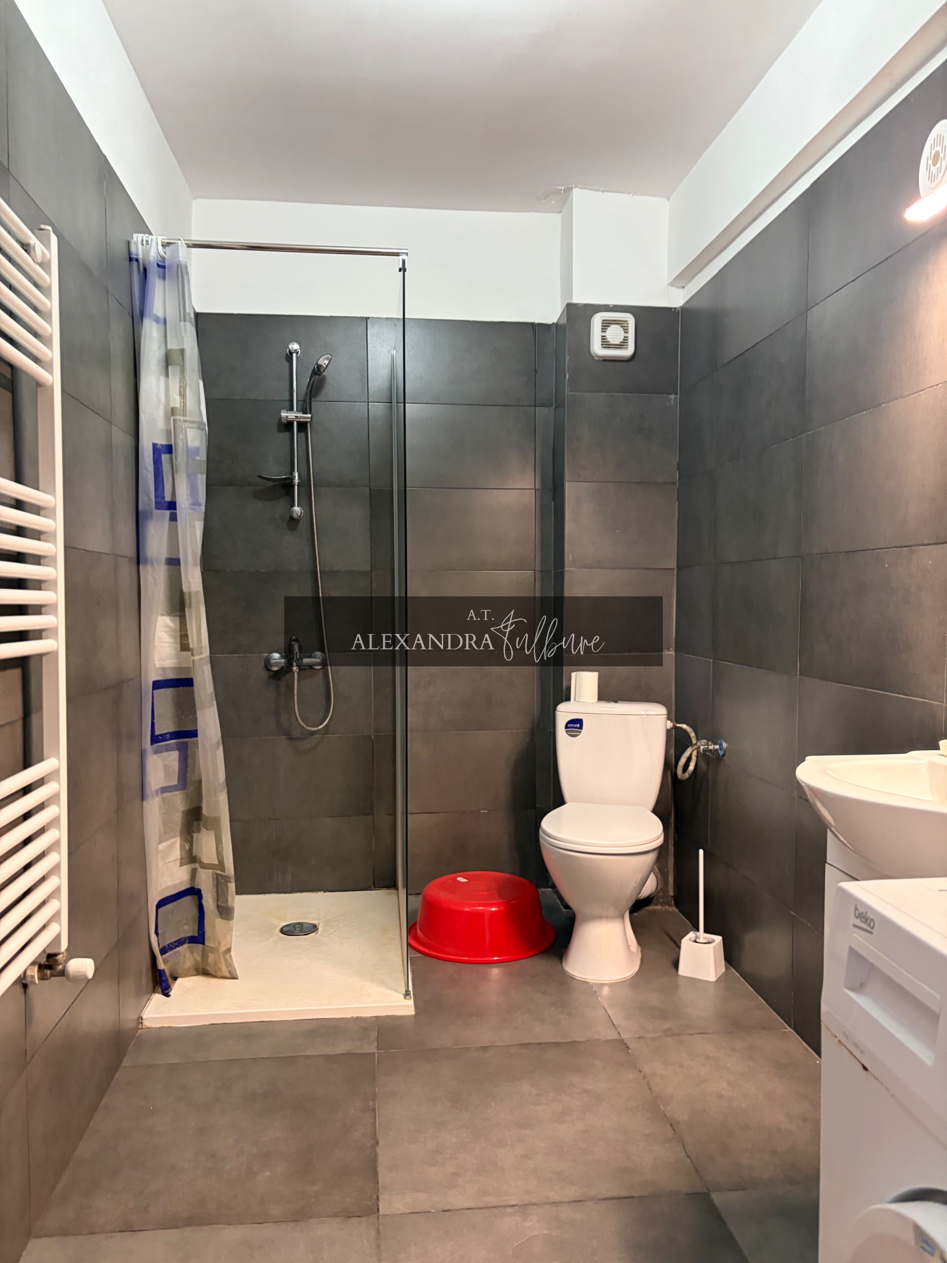 Apartament la cheie | 3 camere | 2 băi | terasa | parcare | Lombului — fotografia 6