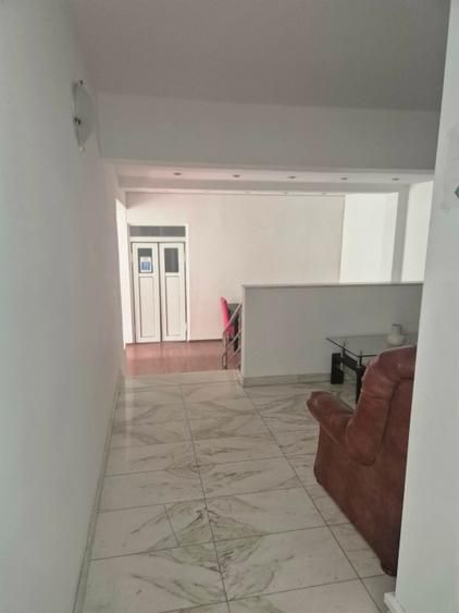 BRASADAS vinde Imobil Central, Ideal pentru Investiție! — fotografia 3