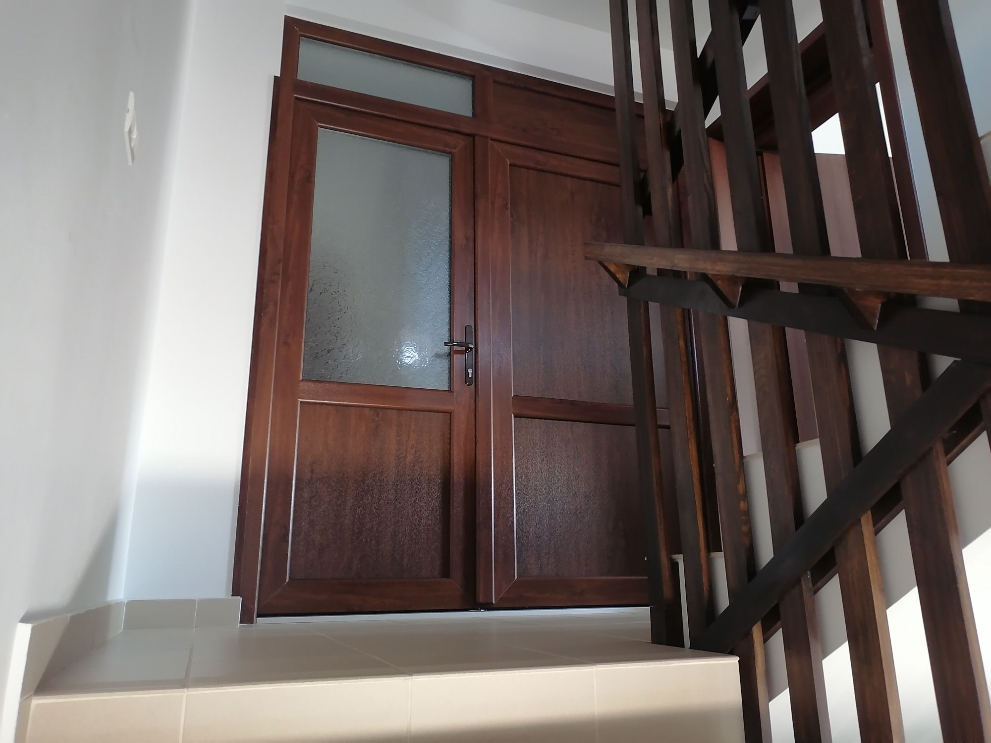 Casa unifamiliala pretabil sediu firma în cartierul  Vatra Luminoasa — fotografia 4