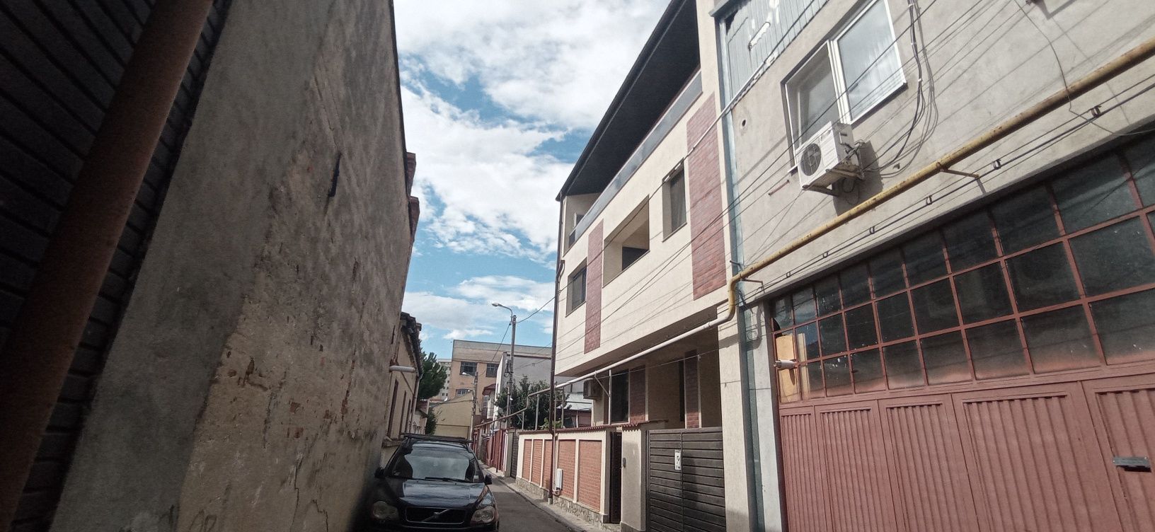 Casa unifamiliala pretabil sediu firma în cartierul  Vatra Luminoasa — fotografia 6