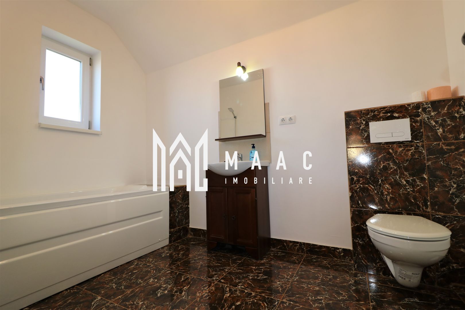 Casă de închiriat Sibiu | 3 camere | Ștrand | 125 mp — fotografia 12