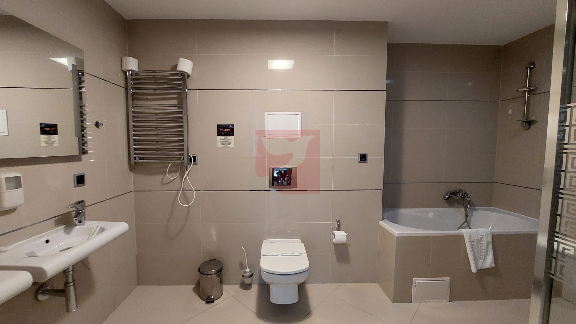 2 apartamente intr-unul singur! — fotografia 16