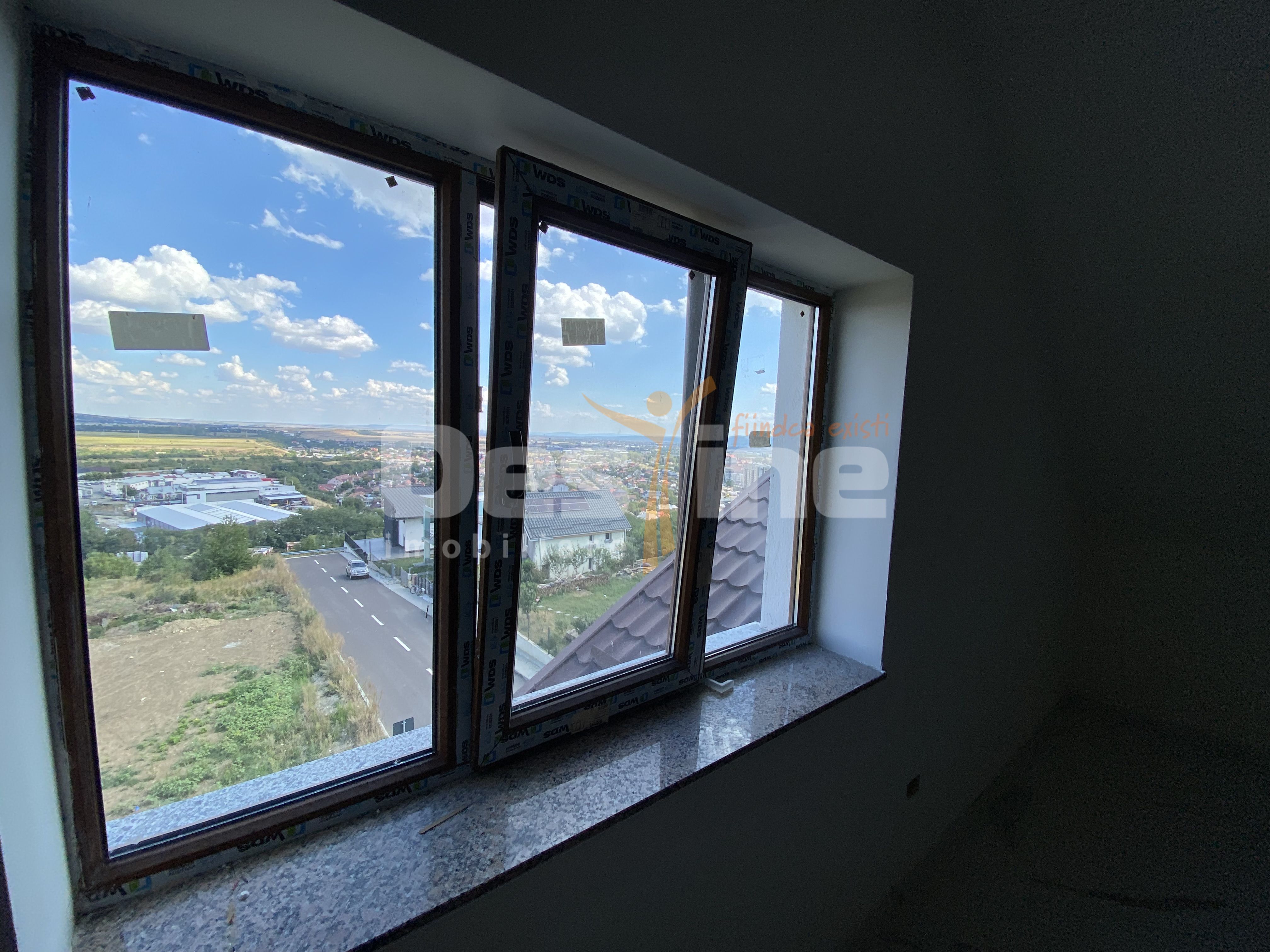 Oportunitate unica Apartament cu 2 sau 3camere in zona Pietricica — fotografia 3
