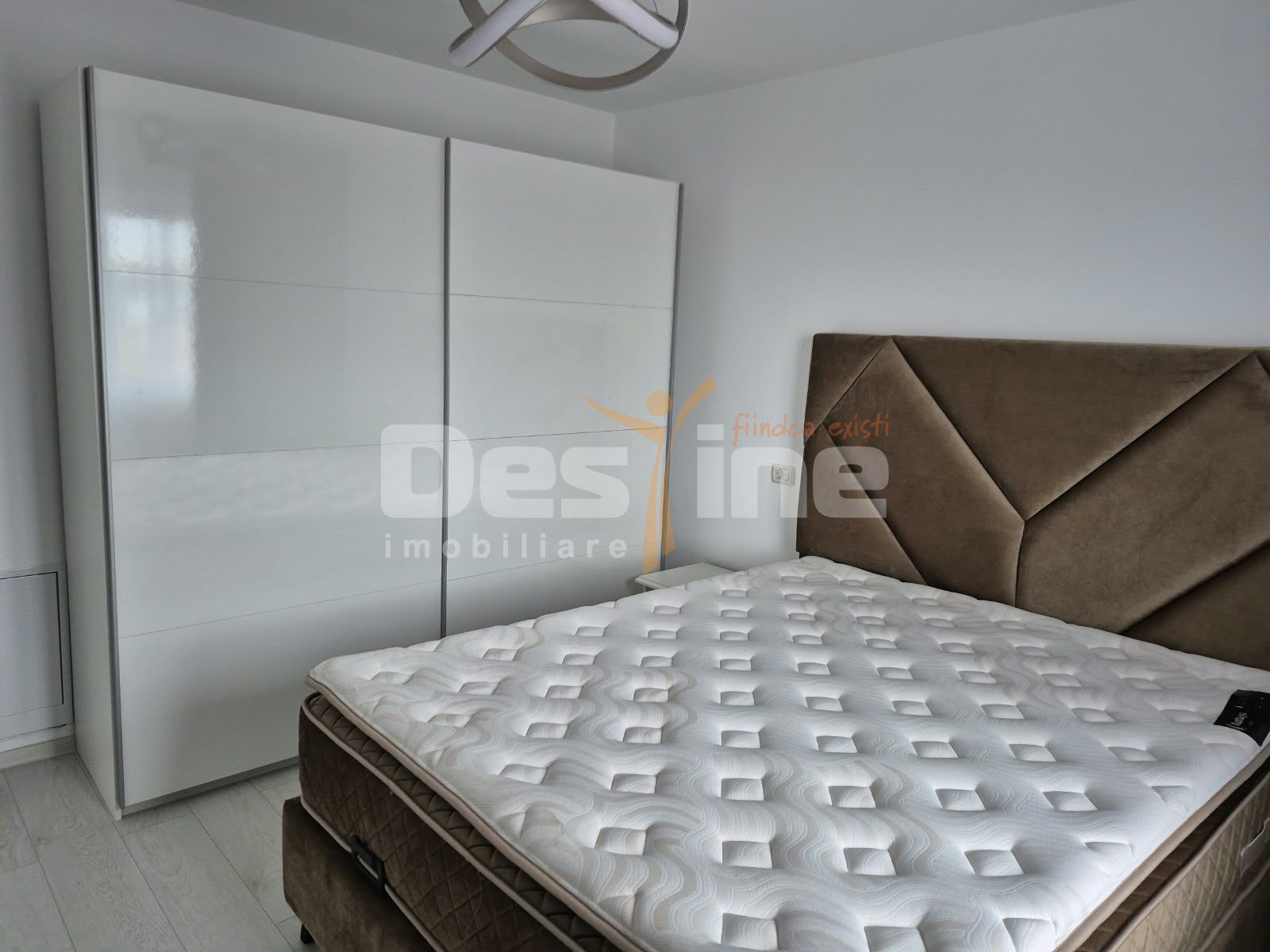 Oportunitate unica Apartament cu 2 sau 3camere in zona Pietricica — fotografia 4