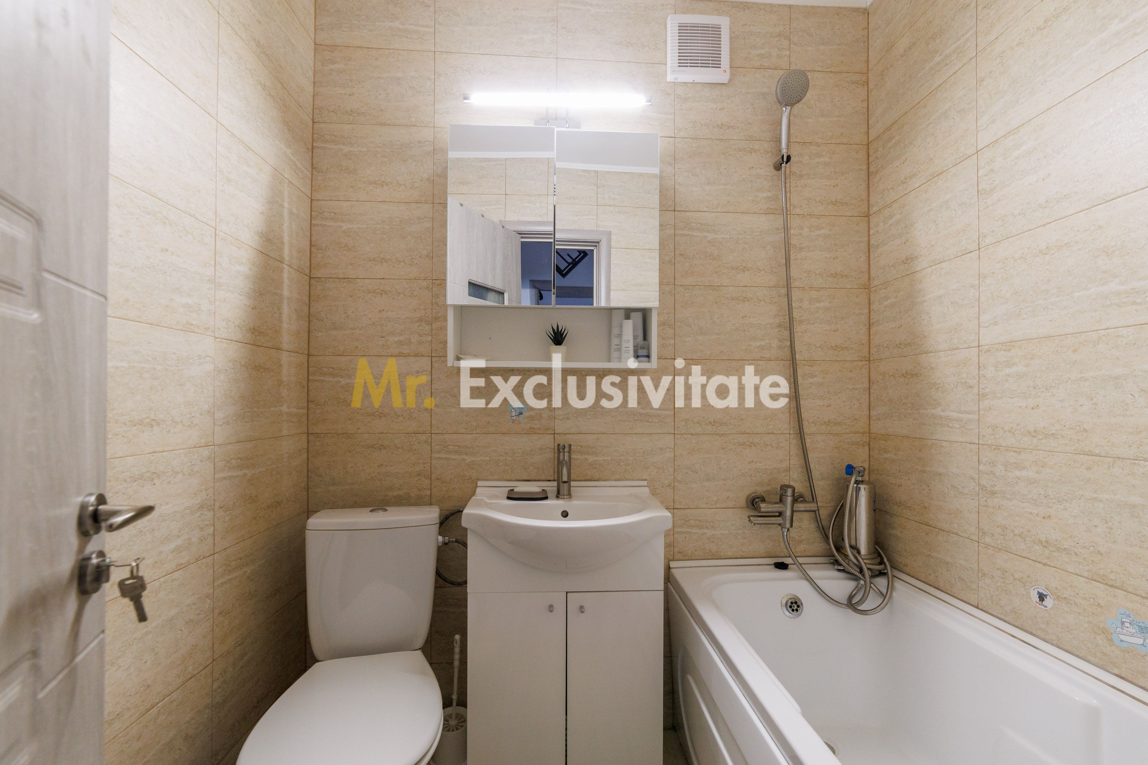 Apartament 3 camere decomandat, 2 balcoane și loc de parcare – Trivale — fotografia 7