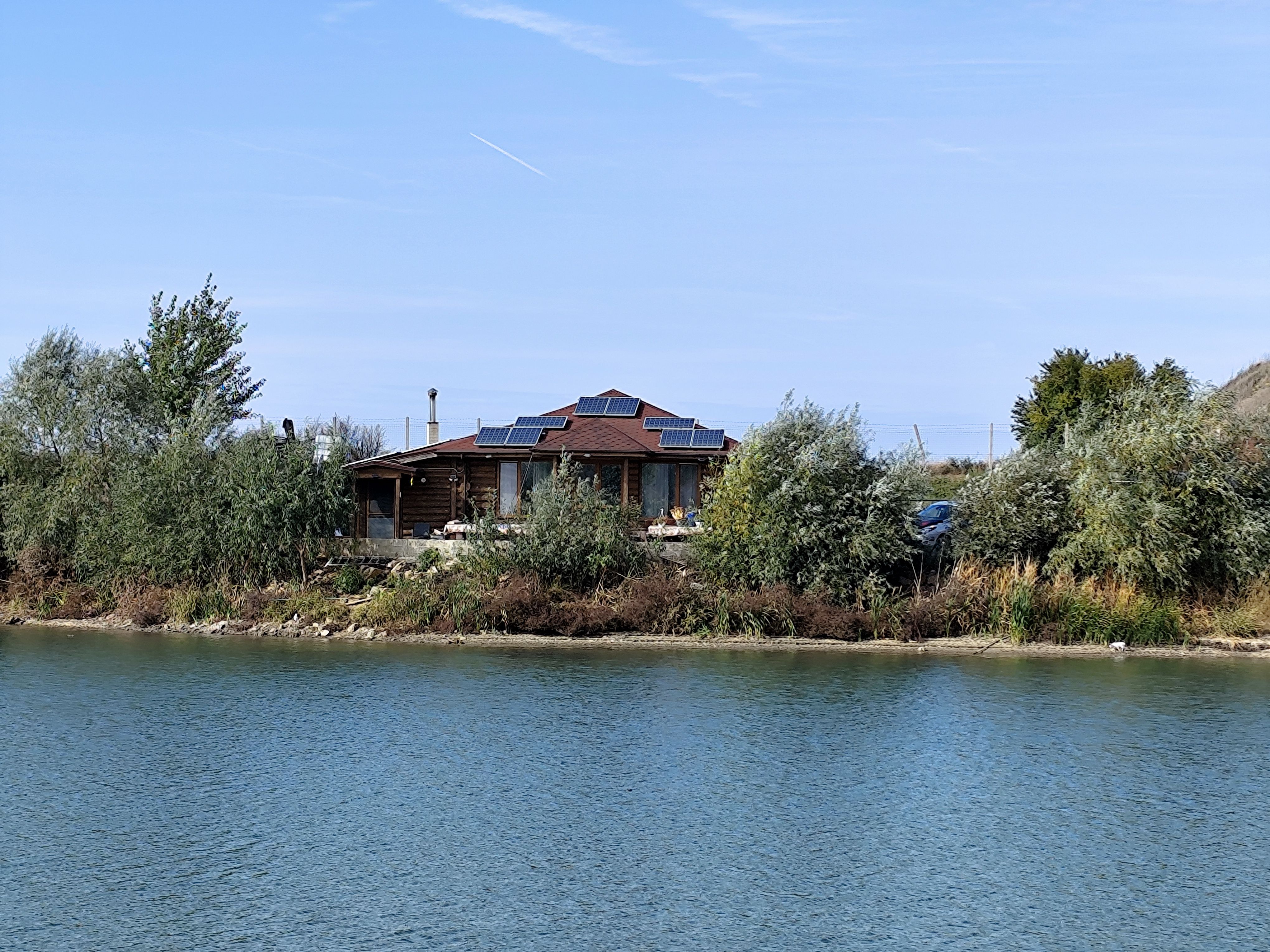 Balta de Pescuit, Cabana din Busteni, Teren 6,37 ha, langa Oradea — fotografia 3
