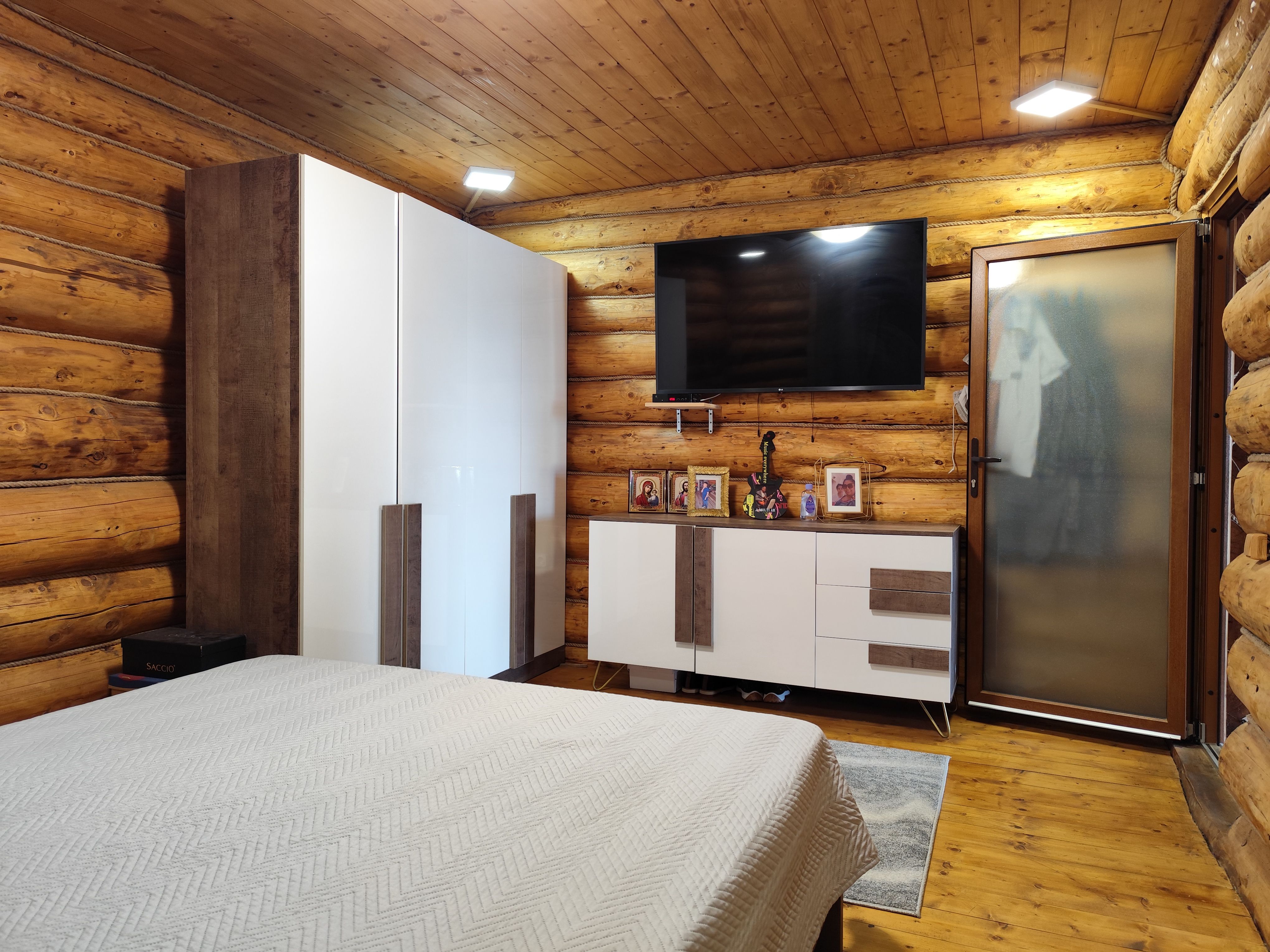 Balta de Pescuit, Cabana din Busteni, Teren 6,37 ha, langa Oradea — fotografia 7