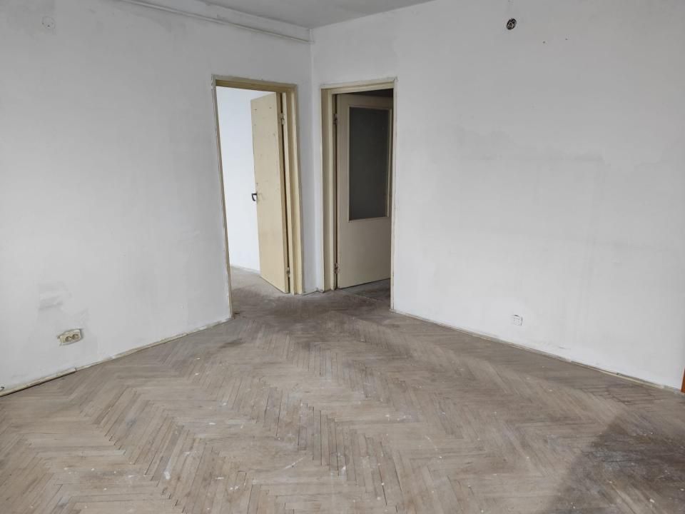 Apartament zona Cina