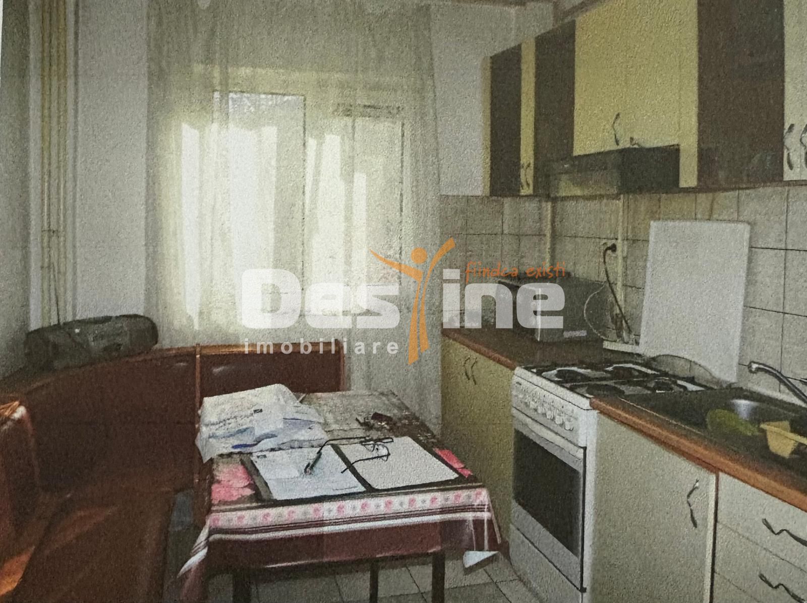 Apartament 3 camere cu loc de parcare inclus situat pe Calea Bucuresti — fotografia 6