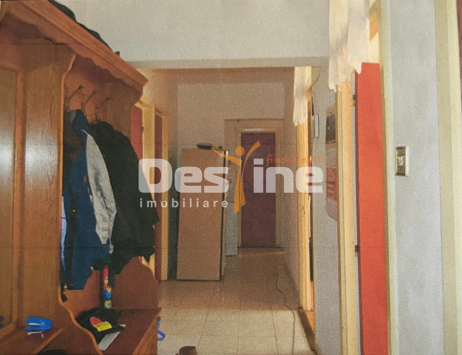 Apartament 3 camere cu loc de parcare inclus situat pe Calea Bucuresti — fotografia 9