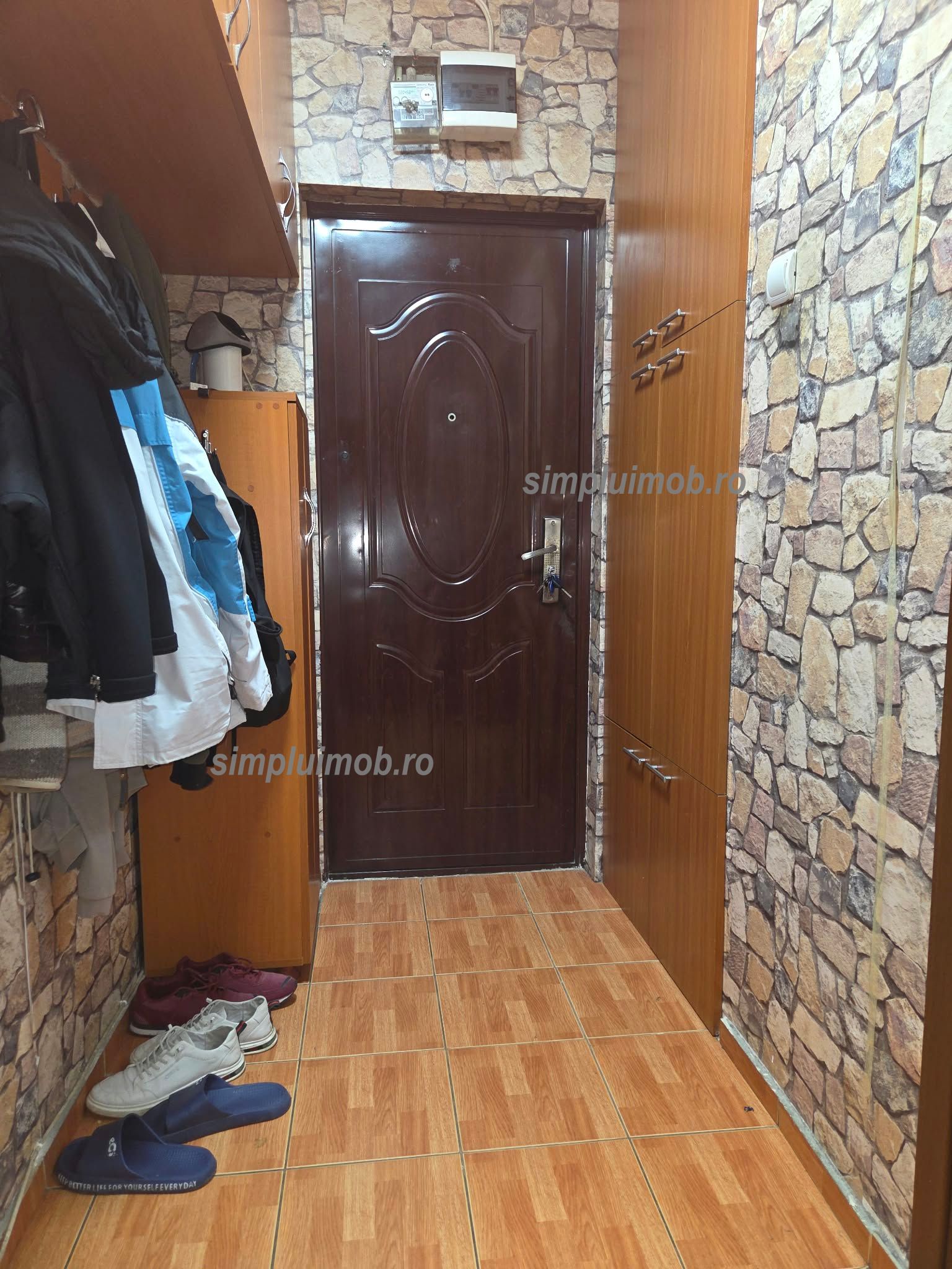Vanzare apartament 3 camere Brâncoveanu etaj 3/10 — fotografia 3
