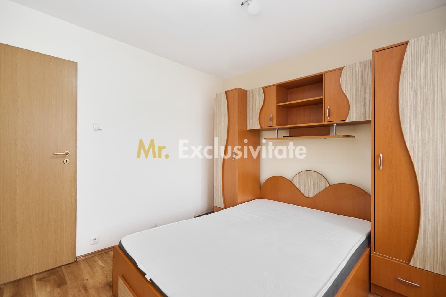Apartament Mioveni , etajul 2 , decomandat ! — fotografia 11
