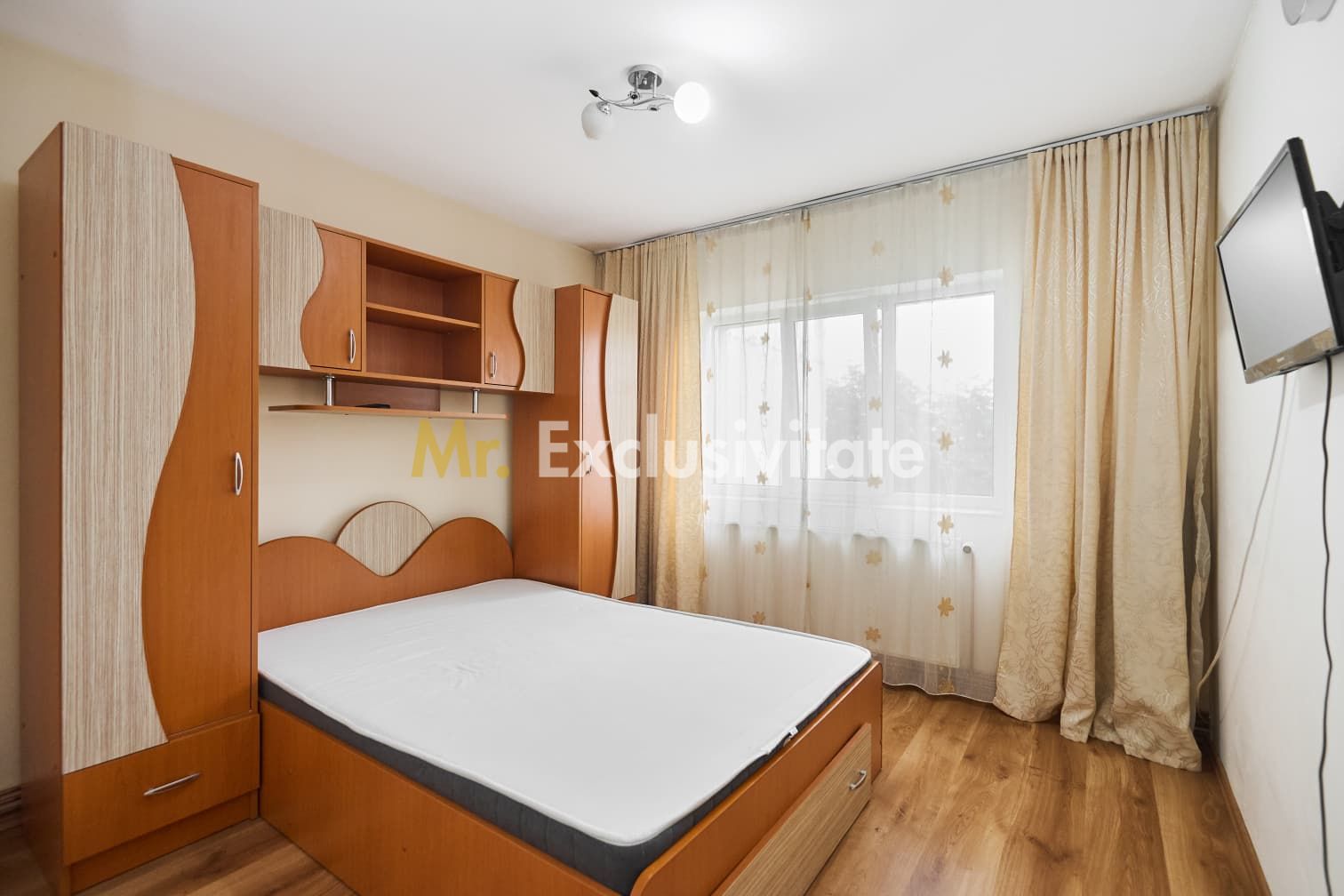Apartament Mioveni , etajul 2 , decomandat ! — fotografia 13