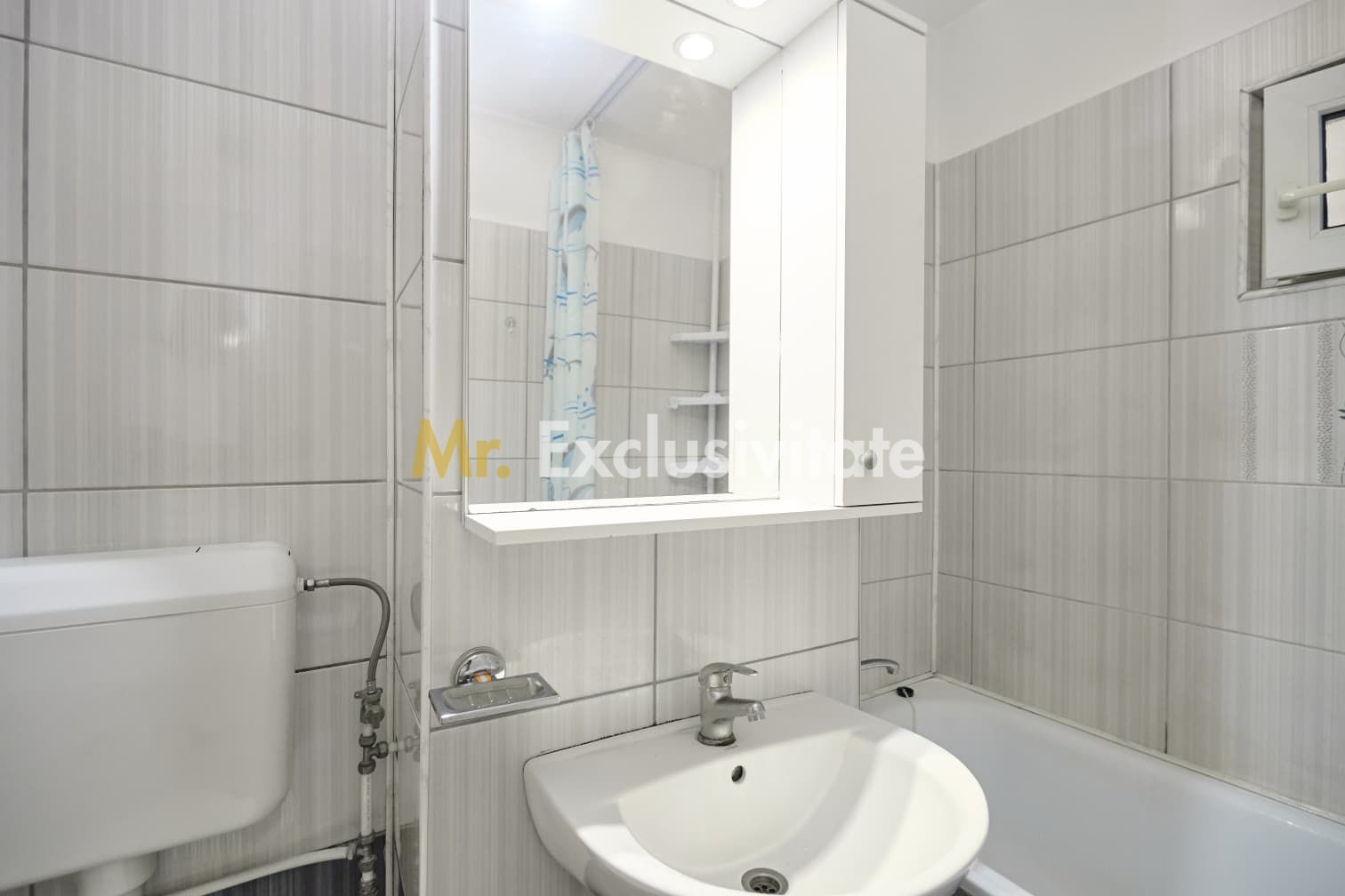 Apartament Mioveni , etajul 2 , decomandat ! — fotografia 9